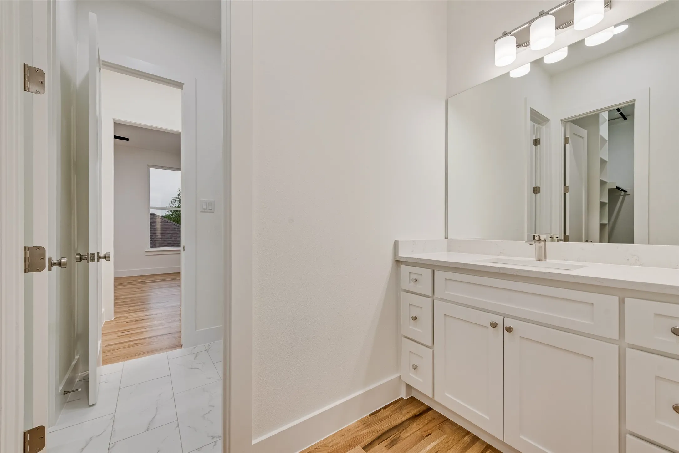 Single Family Residence For Sale in Dallas County , 3530 Gibsondell Avenue, Dallas, Texas 75211, 4 Bedroom, 4 Bathroom, 2 Garage spaces, 2,869 Sqft, built in 2026, New Construction - Complete, mls#21259415, Real Estate Agent in Dallas, Homes For Sale in Dallas county, Homes For Sale in Dallas, Realtor in Dallas Texas, Real Estate Brokerage Independent Realty Texas, Luminita Cordes Realtor