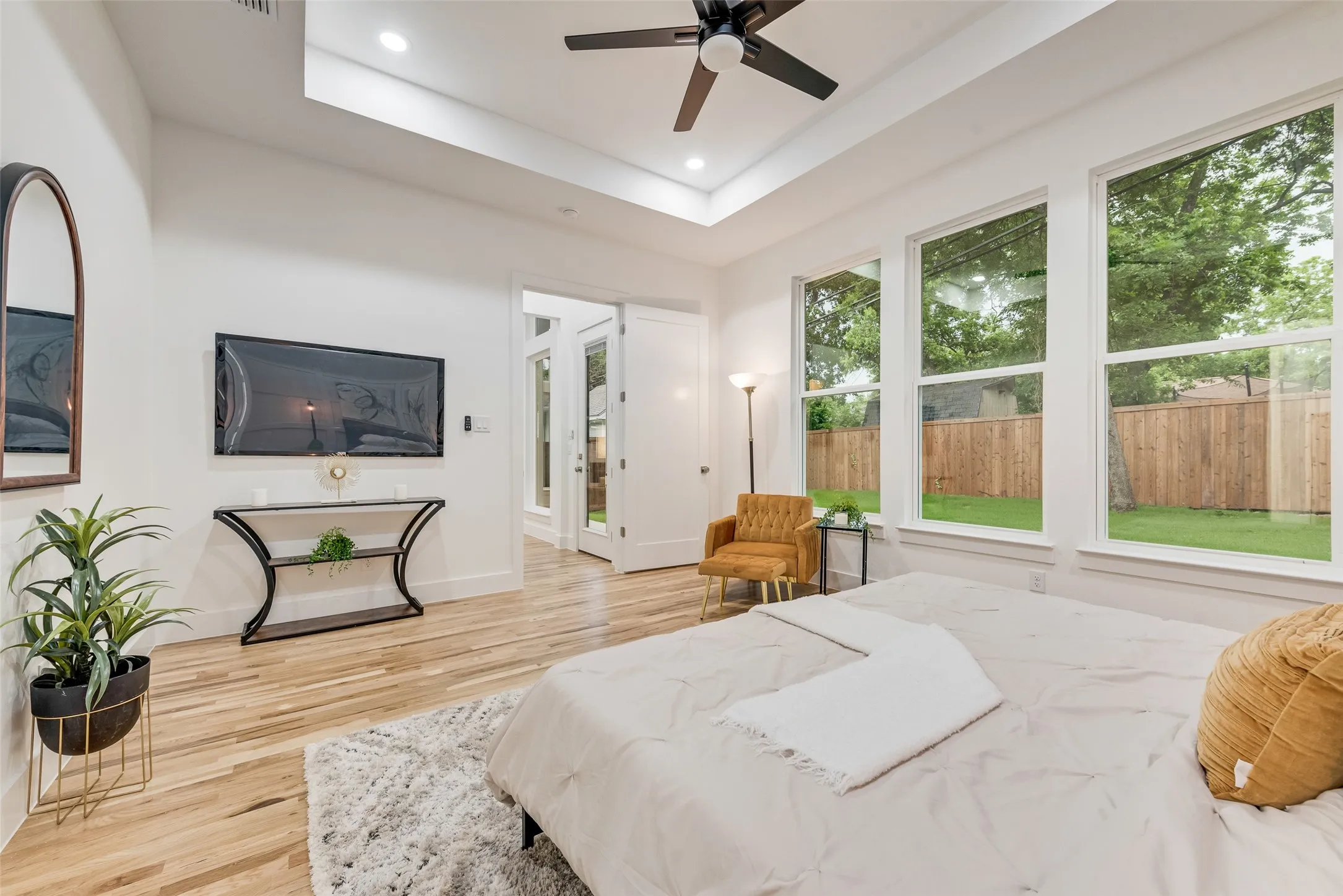 Single Family Residence For Sale in Dallas County , 3530 Gibsondell Avenue, Dallas, Texas 75211, 4 Bedroom, 4 Bathroom, 2 Garage spaces, 2,869 Sqft, built in 2026, New Construction - Complete, mls#21259415, Real Estate Agent in Dallas, Homes For Sale in Dallas county, Homes For Sale in Dallas, Realtor in Dallas Texas, Real Estate Brokerage Independent Realty Texas, Luminita Cordes Realtor