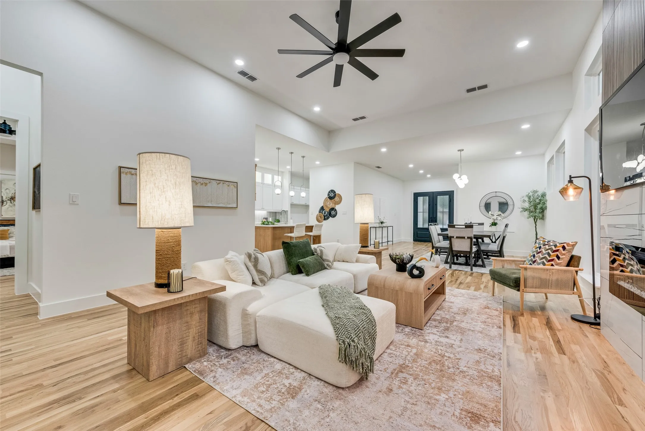 Single Family Residence For Sale in Dallas County , 3530 Gibsondell Avenue, Dallas, Texas 75211, 4 Bedroom, 4 Bathroom, 2 Garage spaces, 2,869 Sqft, built in 2026, New Construction - Complete, mls#21259415, Real Estate Agent in Dallas, Homes For Sale in Dallas county, Homes For Sale in Dallas, Realtor in Dallas Texas, Real Estate Brokerage Independent Realty Texas, Luminita Cordes Realtor