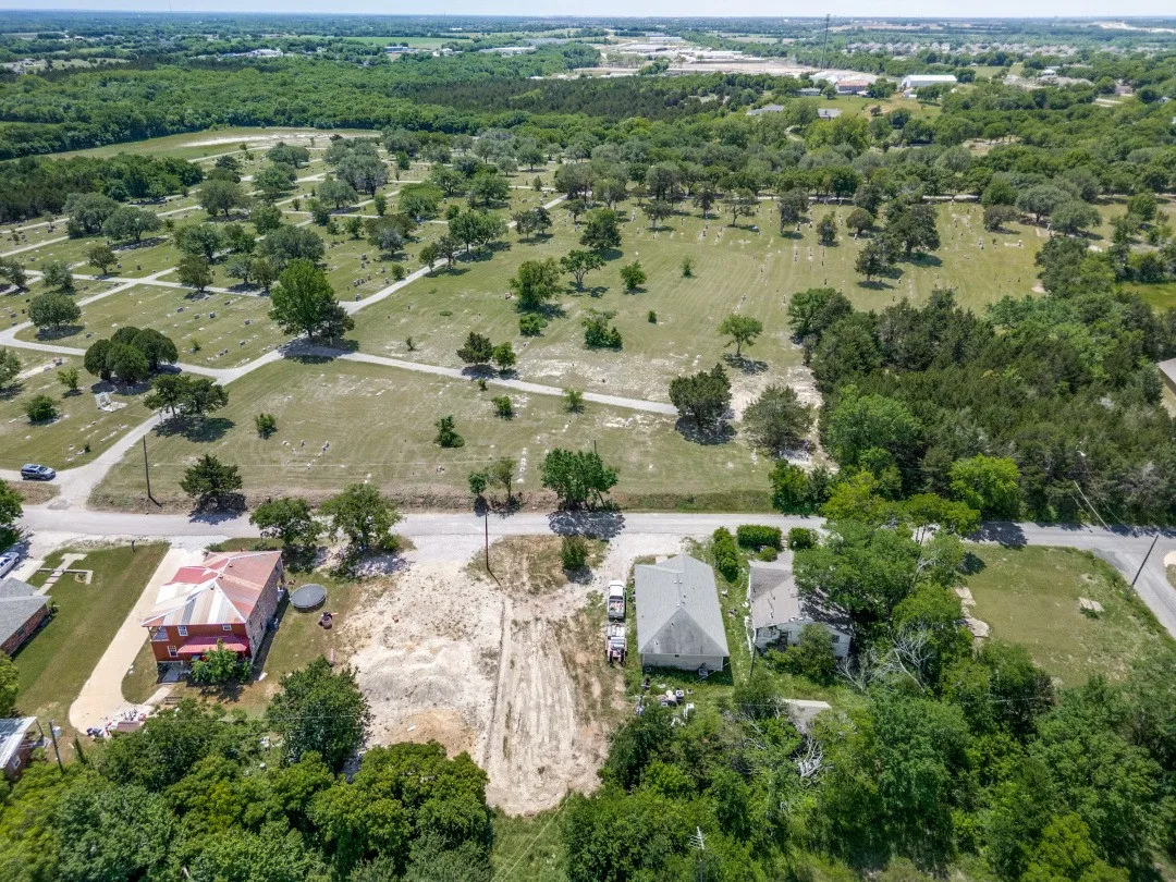 Improved Land For Sale in Grayson County , TBD E Fulton Street, Van Alstyne, Texas 75495, 0, 0, Garage spaces, 0 Sqft, built in 0, mls#21254532, Real Estate Agent in Van Alstyne, Homes For Sale in Grayson county, Homes For Sale in Van Alstyne, Realtor in Van Alstyne Texas, Real Estate Brokerage Independent Realty Texas, Luminita Cordes Realtor