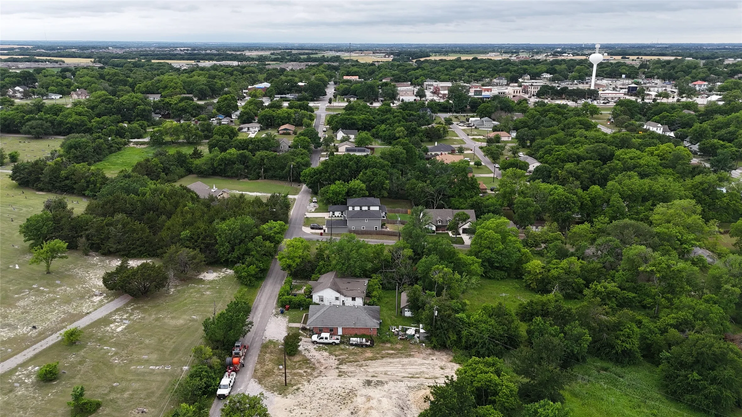 Improved Land For Sale in Grayson County , TBD E Fulton Street, Van Alstyne, Texas 75495, 0, 0, Garage spaces, 0 Sqft, built in 0, mls#21254532, Real Estate Agent in Van Alstyne, Homes For Sale in Grayson county, Homes For Sale in Van Alstyne, Realtor in Van Alstyne Texas, Real Estate Brokerage Independent Realty Texas, Luminita Cordes Realtor