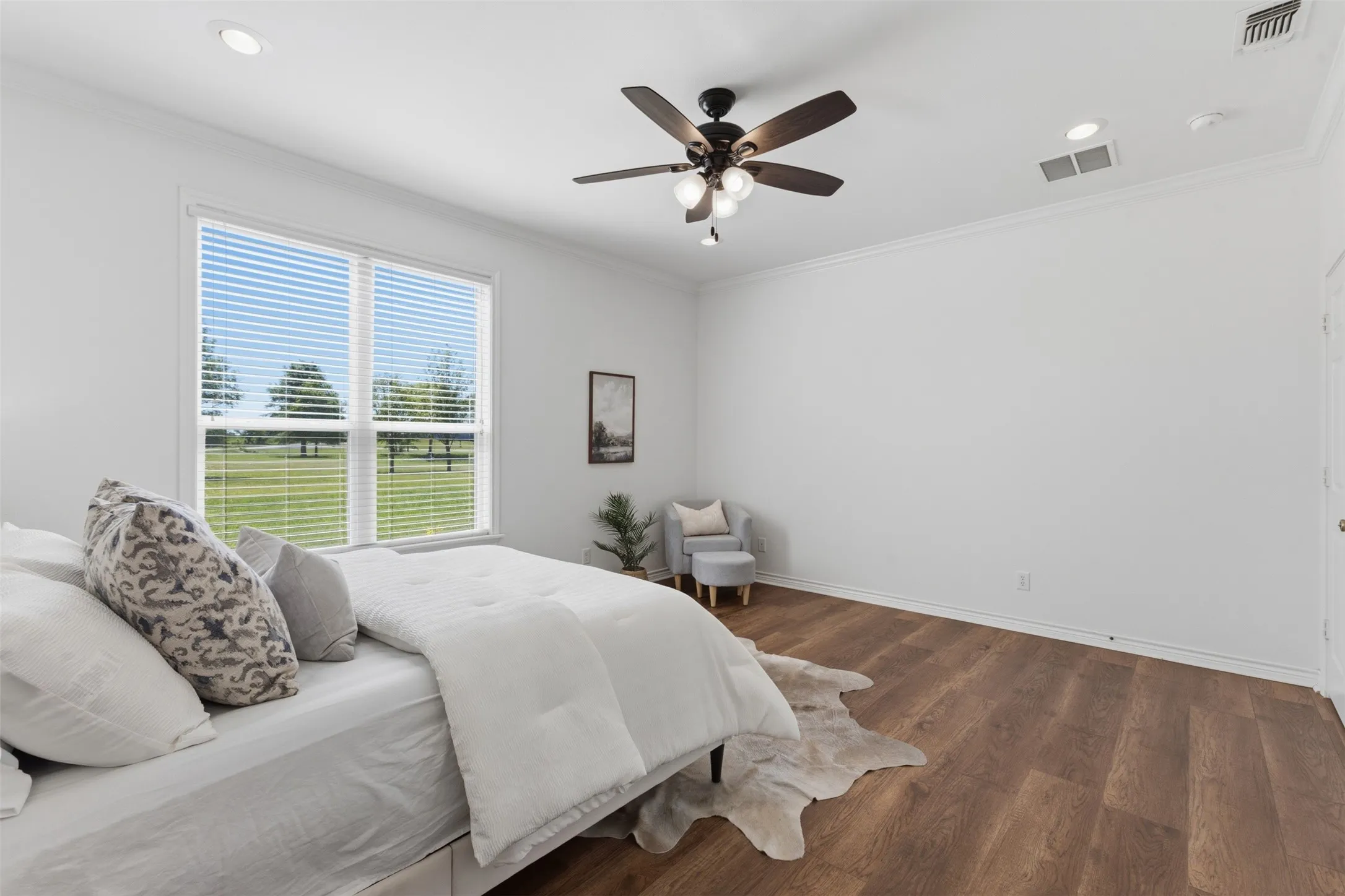 Farm For Sale in Franklin (TX) County , 1676 NW County Road 1030, Mount Vernon, Texas 75457, 3 Bedroom, 3 Bathroom, Garage spaces, 2,300 Sqft, built in 2006, mls#21228906, Real Estate Agent in Mount Vernon, Homes For Sale in Franklin (TX) county, Homes For Sale in Mount Vernon, Realtor in Mount Vernon Texas, Real Estate Brokerage Independent Realty Texas, Luminita Cordes Realtor
