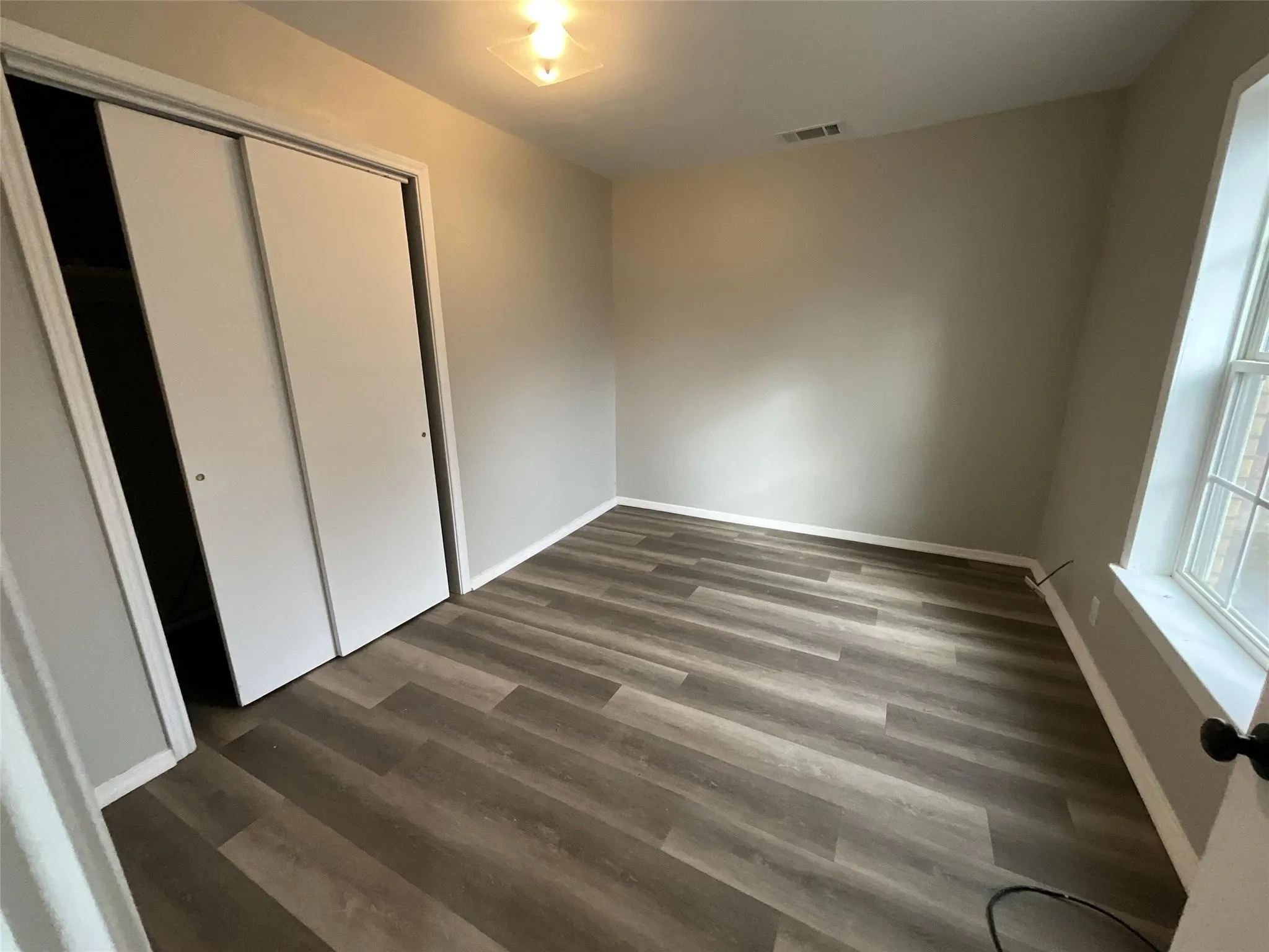 Single Family Residence For Rent in Van Zandt County , 405 Beard Street, Canton, Texas 75103, 3 Bedroom, 2 Bathroom, Garage spaces, 1,147 Sqft, built in 1951, mls#21259461, Real Estate Agent in Canton, Homes For Rent in Van Zandt county, Homes For Rent in Canton, Realtor in Canton Texas, Real Estate Brokerage Independent Realty Texas, Luminita Cordes Realtor