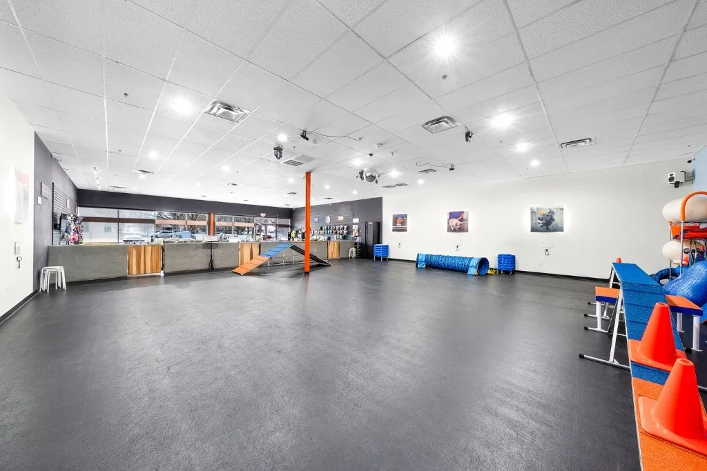 Retail For Rent in Collin County , 3180 Eldorado Parkway, Mc Kinney, Texas 75070, 0, 0, Garage spaces, 0 Sqft, built in 2006, Preowned, mls#21251126, Real Estate Agent in Mc Kinney, Homes For Rent in Collin county, Homes For Rent in Mc Kinney, Realtor in Mc Kinney Texas, Real Estate Brokerage Independent Realty Texas, Luminita Cordes Realtor