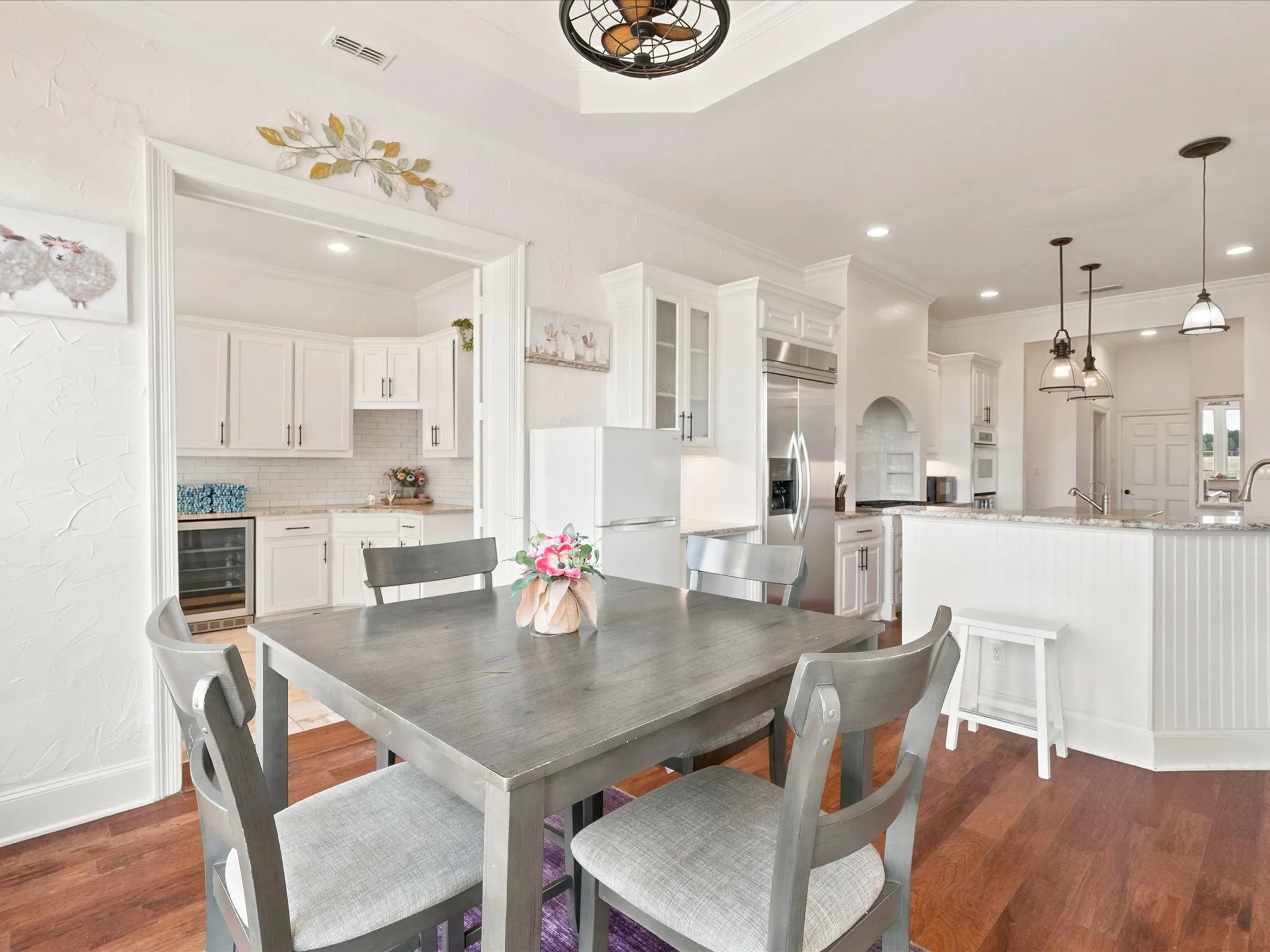 Single Family Residence For Sale in Denton County , 2300 Berend Road, Pilot Point, Texas 76258, 4 Bedroom, 7 Bathroom, 4 Garage spaces, 3,763 Sqft, built in 2004, mls#21258946, Real Estate Agent in Pilot Point, Homes For Sale in Denton county, Homes For Sale in Pilot Point, Realtor in Pilot Point Texas, Real Estate Brokerage Independent Realty Texas, Luminita Cordes Realtor