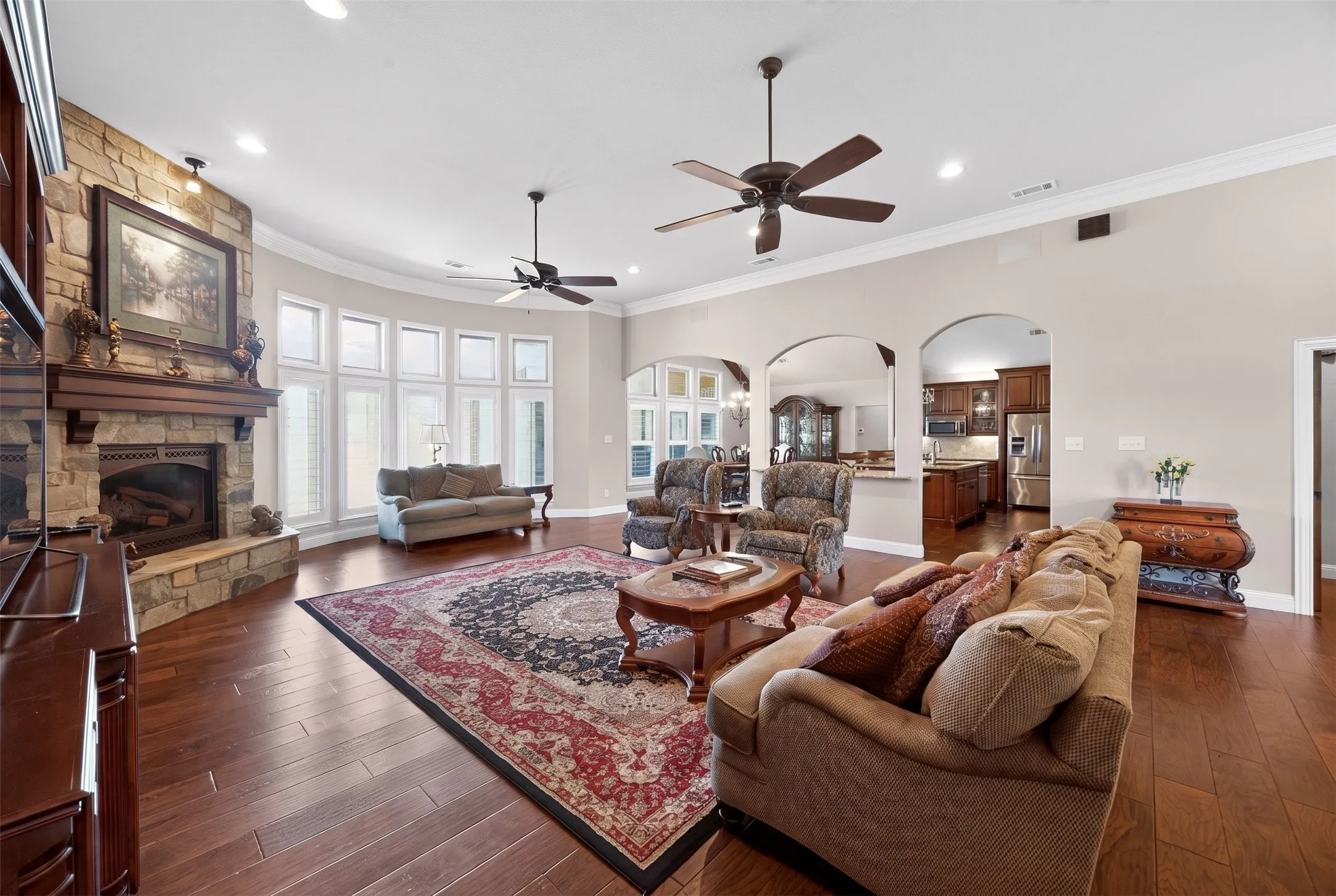 Single Family Residence For Sale in Grayson County , 128 Whispering Winds Drive, Gunter, Texas 75058, 4 Bedroom, 4 Bathroom, 3 Garage spaces, 3,631 Sqft, built in 2015, Price $1,094,900, mls#21239638, Real Estate Agent in Gunter, Homes For Sale in Grayson county, Homes For Sale in Gunter, Realtor in Gunter Texas, Real Estate Brokerage Independent Realty Texas, Luminita Cordes Realtor