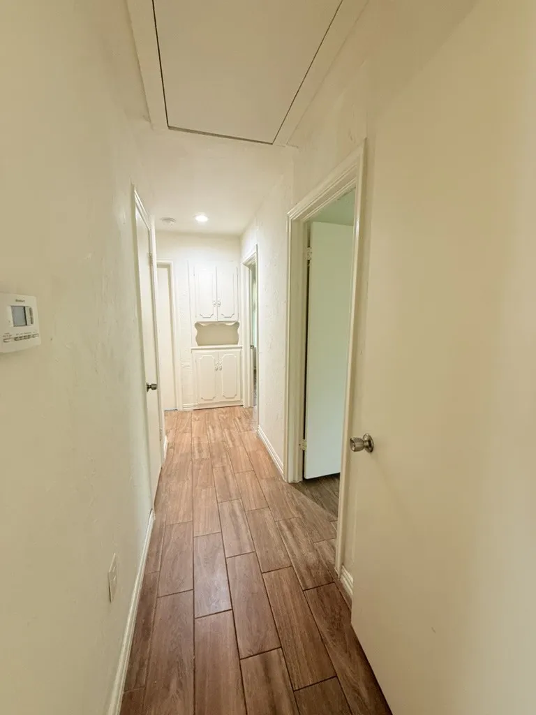 Single Family Residence For Rent in Dallas County , 1617 Dakota Drive, Garland, Texas 75043, 3 Bedrooms, 2 Bathrooms, 2 Garage spaces, 1,840 Sqft, built in 1959, Preowned, Price $2,250, mls#21258602, Real Estate Agent in Garland, Homes For Rent in Dallas county, Homes For Rent in Garland, Realtor in Garland Texas, Real Estate Brokerage Independent Realty Texas, Luminita Cordes Realtor
