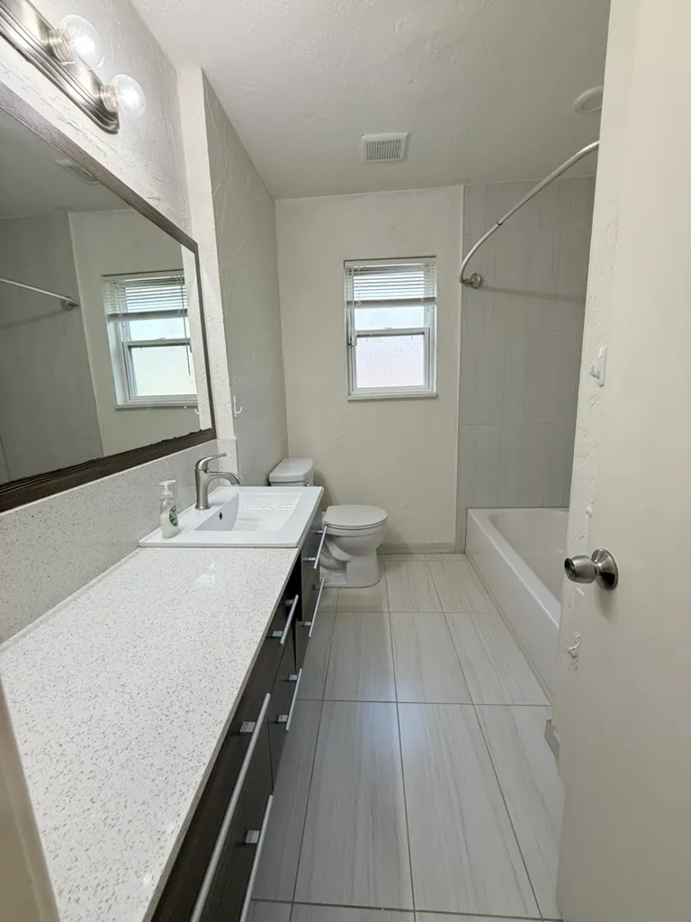 Single Family Residence For Rent in Dallas County , 1617 Dakota Drive, Garland, Texas 75043, 3 Bedrooms, 2 Bathrooms, 2 Garage spaces, 1,840 Sqft, built in 1959, Preowned, Price $2,250, mls#21258602, Real Estate Agent in Garland, Homes For Rent in Dallas county, Homes For Rent in Garland, Realtor in Garland Texas, Real Estate Brokerage Independent Realty Texas, Luminita Cordes Realtor