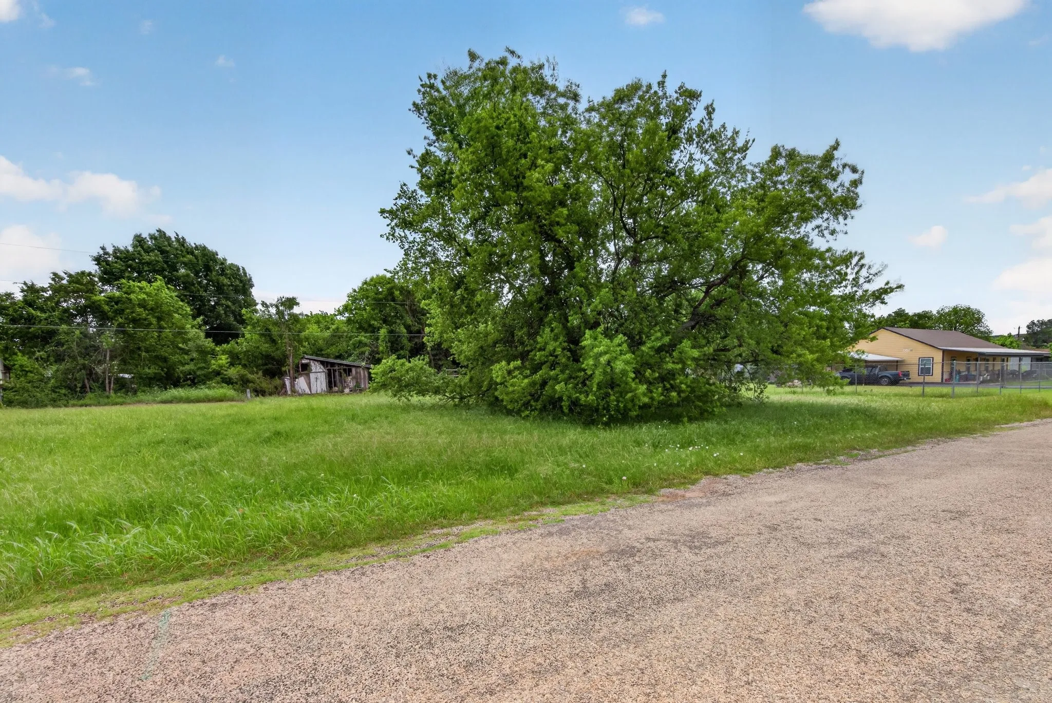 Unimproved Land For Sale in Hood County , 5429 Highview Drive, Granbury, Texas 76048, 0, 0, Garage spaces, 0 Sqft, built in 2006, Price $85,000, mls#21259524, Real Estate Agent in Granbury, Homes For Sale in Hood county, Homes For Sale in Granbury, Realtor in Granbury Texas, Real Estate Brokerage Independent Realty Texas, Luminita Cordes Realtor