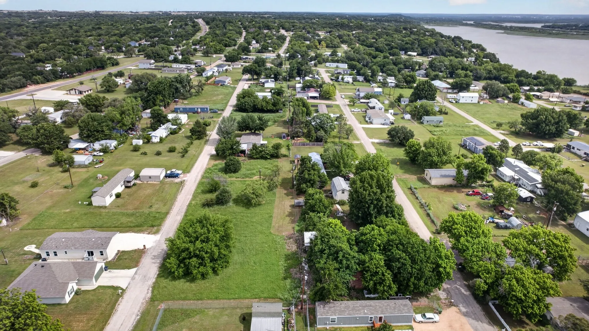 Unimproved Land For Sale in Hood County , 5429 Highview Drive, Granbury, Texas 76048, 0, 0, Garage spaces, 0 Sqft, built in 2006, Price $85,000, mls#21259524, Real Estate Agent in Granbury, Homes For Sale in Hood county, Homes For Sale in Granbury, Realtor in Granbury Texas, Real Estate Brokerage Independent Realty Texas, Luminita Cordes Realtor
