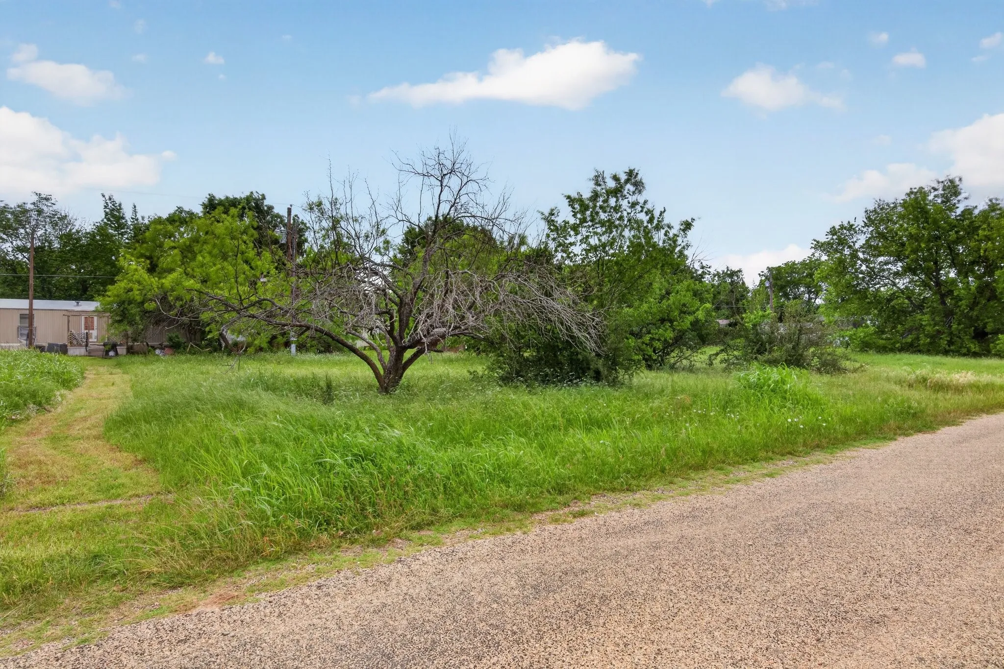 Unimproved Land For Sale in Hood County , 5429 Highview Drive, Granbury, Texas 76048, 0, 0, Garage spaces, 0 Sqft, built in 2006, Price $85,000, mls#21259524, Real Estate Agent in Granbury, Homes For Sale in Hood county, Homes For Sale in Granbury, Realtor in Granbury Texas, Real Estate Brokerage Independent Realty Texas, Luminita Cordes Realtor