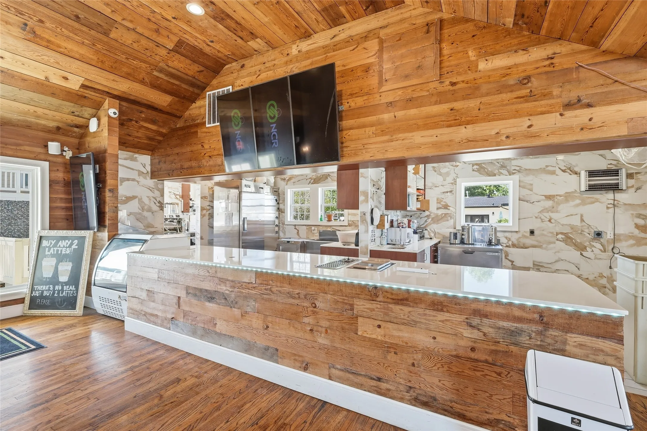 Retail For Rent in Tarrant County , 3501 Denton Highway, Haltom City, Texas 76117, 0, 0, Garage spaces, 0 Sqft, built in 1939, Preowned, Price $5,500, mls#21259534, Real Estate Agent in Haltom City, Homes For Rent in Tarrant county, Homes For Rent in Haltom City, Realtor in Haltom City Texas, Real Estate Brokerage Independent Realty Texas, Luminita Cordes Realtor
