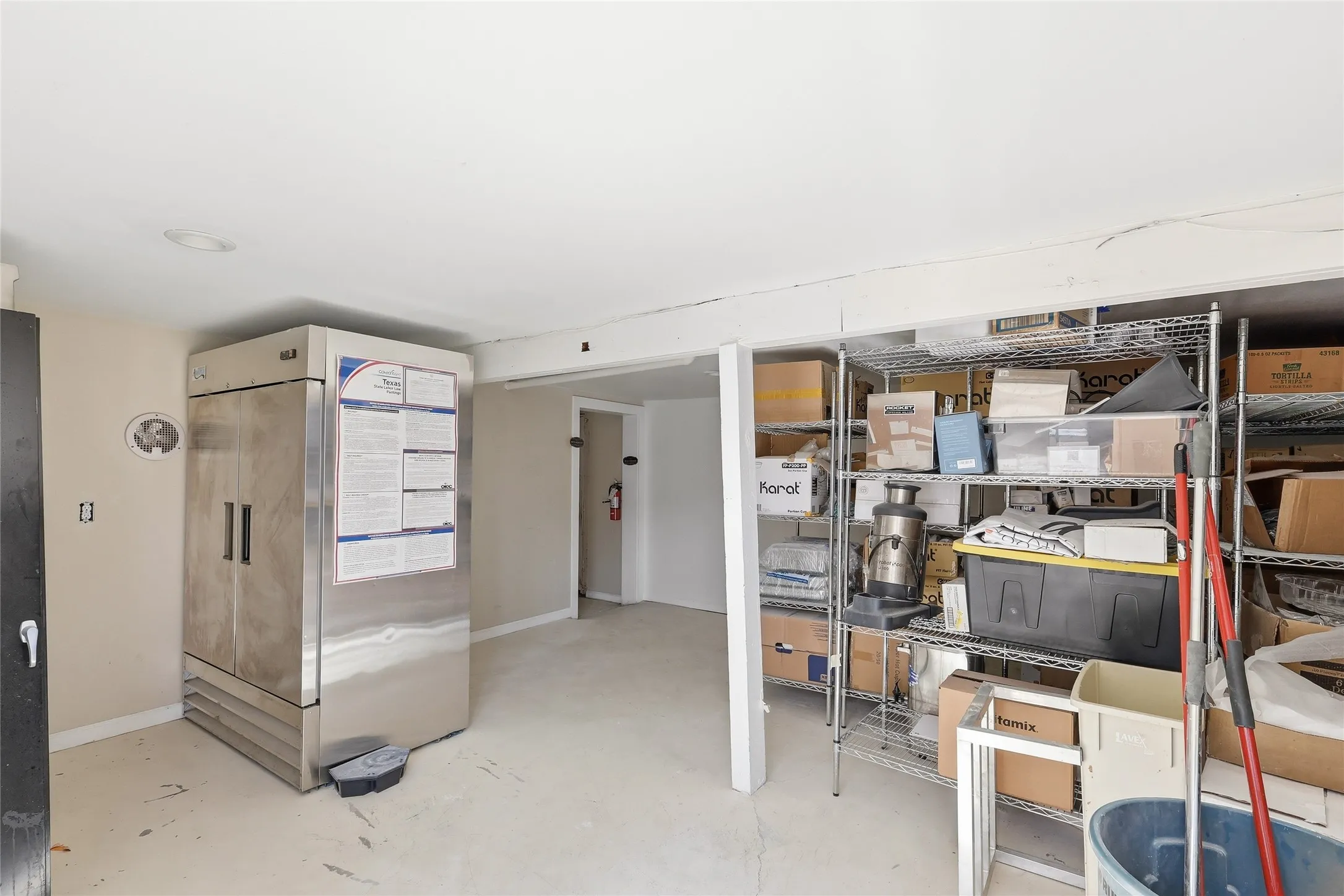 Retail For Rent in Tarrant County , 3501 Denton Highway, Haltom City, Texas 76117, 0, 0, Garage spaces, 0 Sqft, built in 1939, Preowned, Price $5,500, mls#21259534, Real Estate Agent in Haltom City, Homes For Rent in Tarrant county, Homes For Rent in Haltom City, Realtor in Haltom City Texas, Real Estate Brokerage Independent Realty Texas, Luminita Cordes Realtor