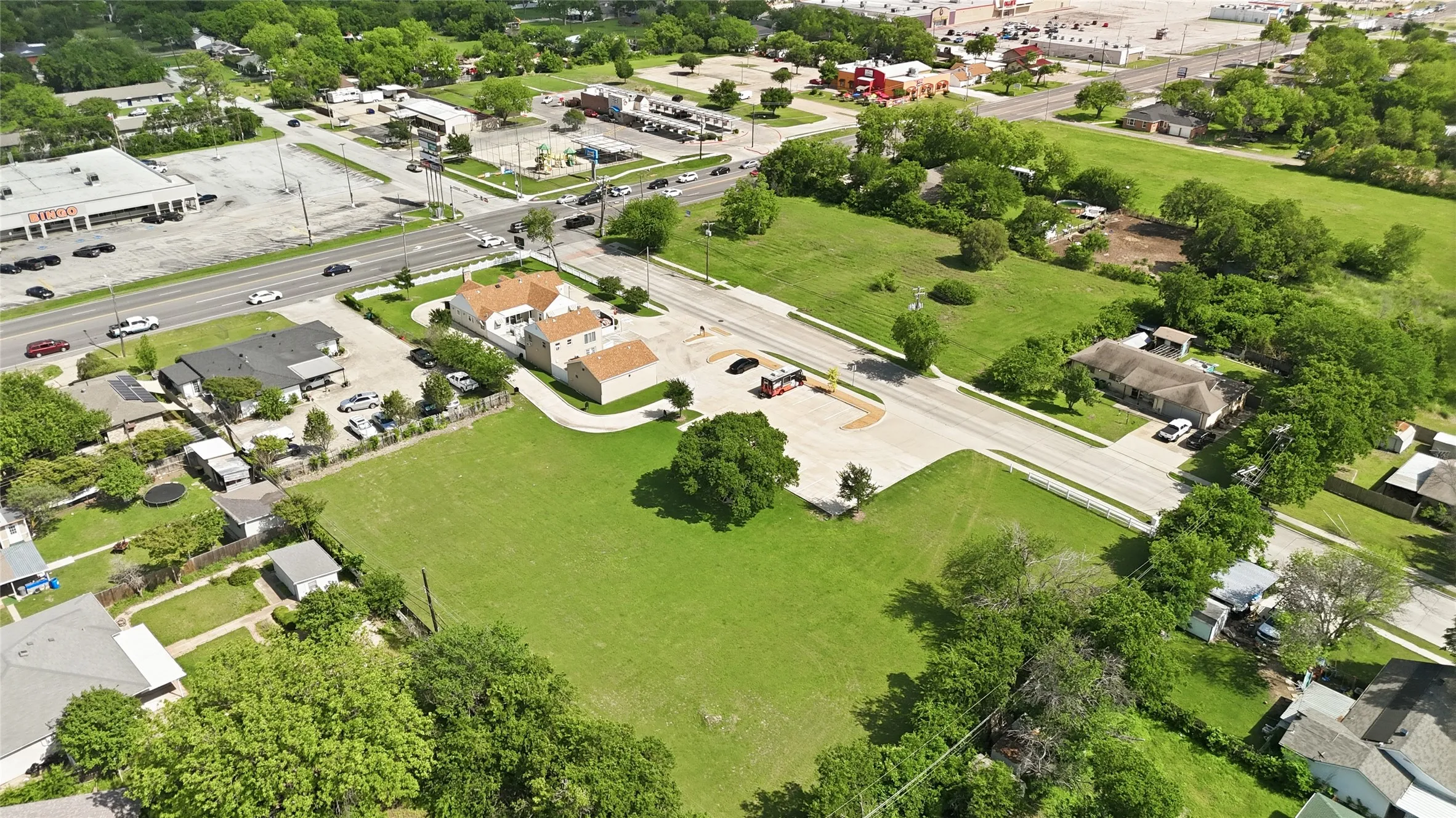 Retail For Rent in Tarrant County , 3501 Denton Highway, Haltom City, Texas 76117, 0, 0, Garage spaces, 0 Sqft, built in 1939, Preowned, Price $5,500, mls#21259534, Real Estate Agent in Haltom City, Homes For Rent in Tarrant county, Homes For Rent in Haltom City, Realtor in Haltom City Texas, Real Estate Brokerage Independent Realty Texas, Luminita Cordes Realtor