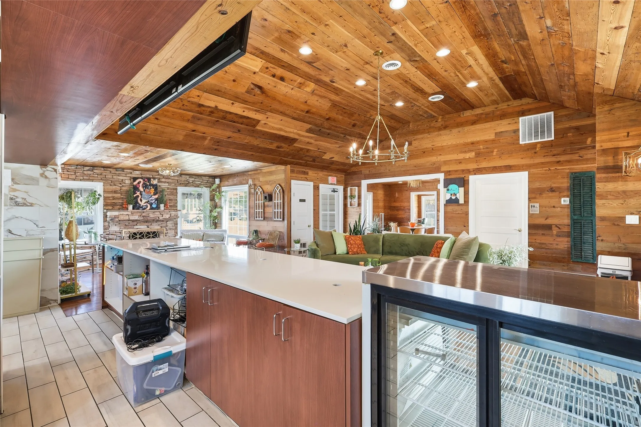 Retail For Rent in Tarrant County , 3501 Denton Highway, Haltom City, Texas 76117, 0, 0, Garage spaces, 0 Sqft, built in 1939, Preowned, Price $5,500, mls#21259534, Real Estate Agent in Haltom City, Homes For Rent in Tarrant county, Homes For Rent in Haltom City, Realtor in Haltom City Texas, Real Estate Brokerage Independent Realty Texas, Luminita Cordes Realtor