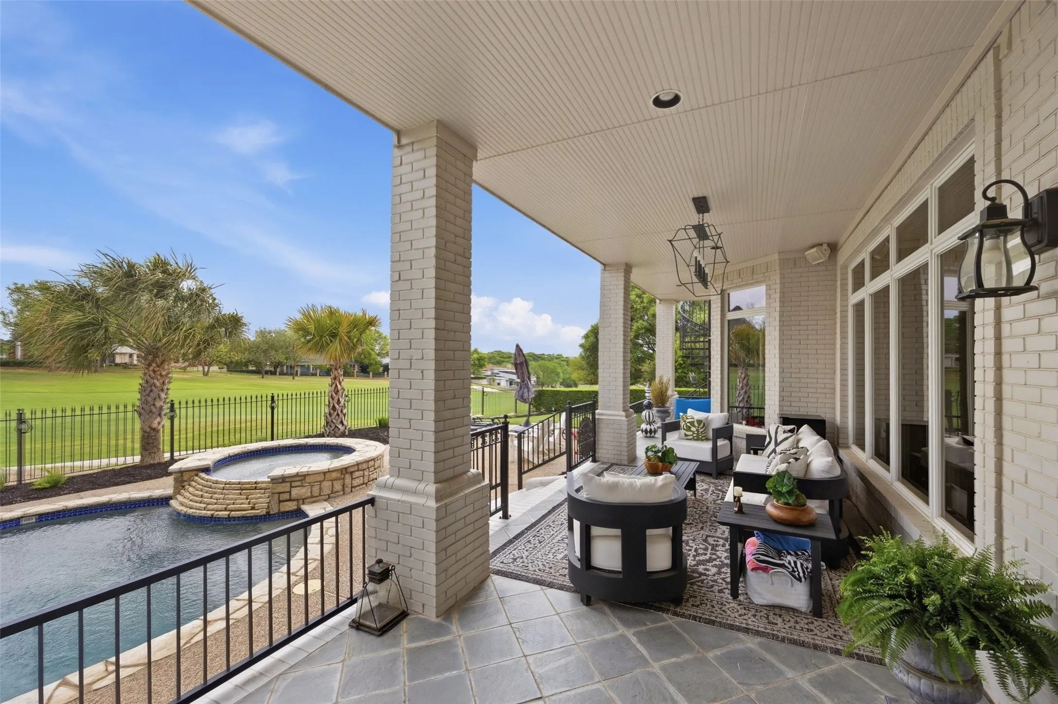 Single Family Residence For Sale in Tarrant County , 6609 Sahalee Drive, Fort Worth, Texas 76132, 5 Bedroom, 5 Bathroom, 3 Garage spaces, 6,428 Sqft, built in 1998, Preowned, mls#21259075, Real Estate Agent in Fort Worth, Homes For Sale in Tarrant county, Homes For Sale in Fort Worth, Realtor in Fort Worth Texas, Real Estate Brokerage Independent Realty Texas, Luminita Cordes Realtor