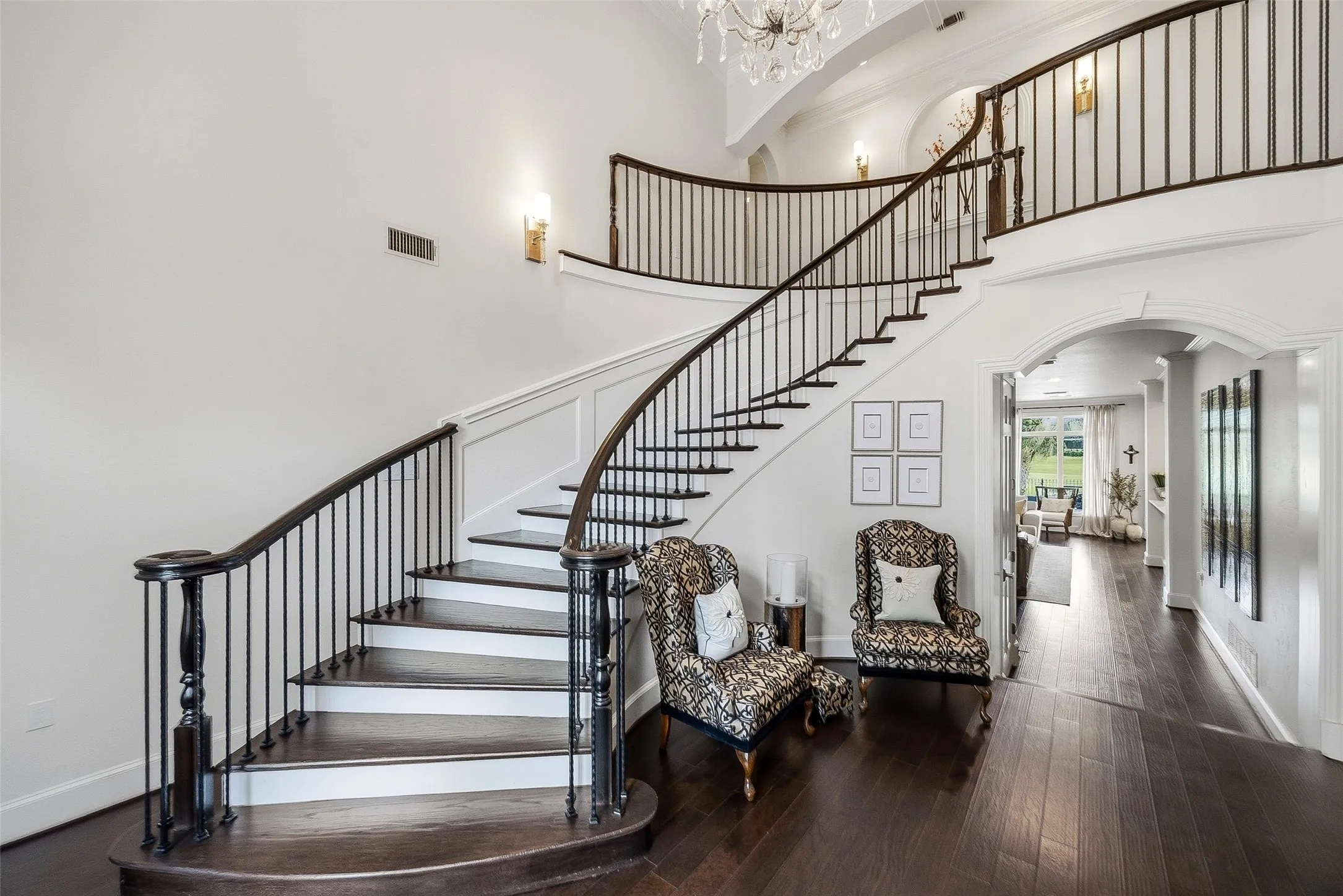Single Family Residence For Sale in Tarrant County , 6609 Sahalee Drive, Fort Worth, Texas 76132, 5 Bedroom, 5 Bathroom, 3 Garage spaces, 6,428 Sqft, built in 1998, Preowned, mls#21259075, Real Estate Agent in Fort Worth, Homes For Sale in Tarrant county, Homes For Sale in Fort Worth, Realtor in Fort Worth Texas, Real Estate Brokerage Independent Realty Texas, Luminita Cordes Realtor