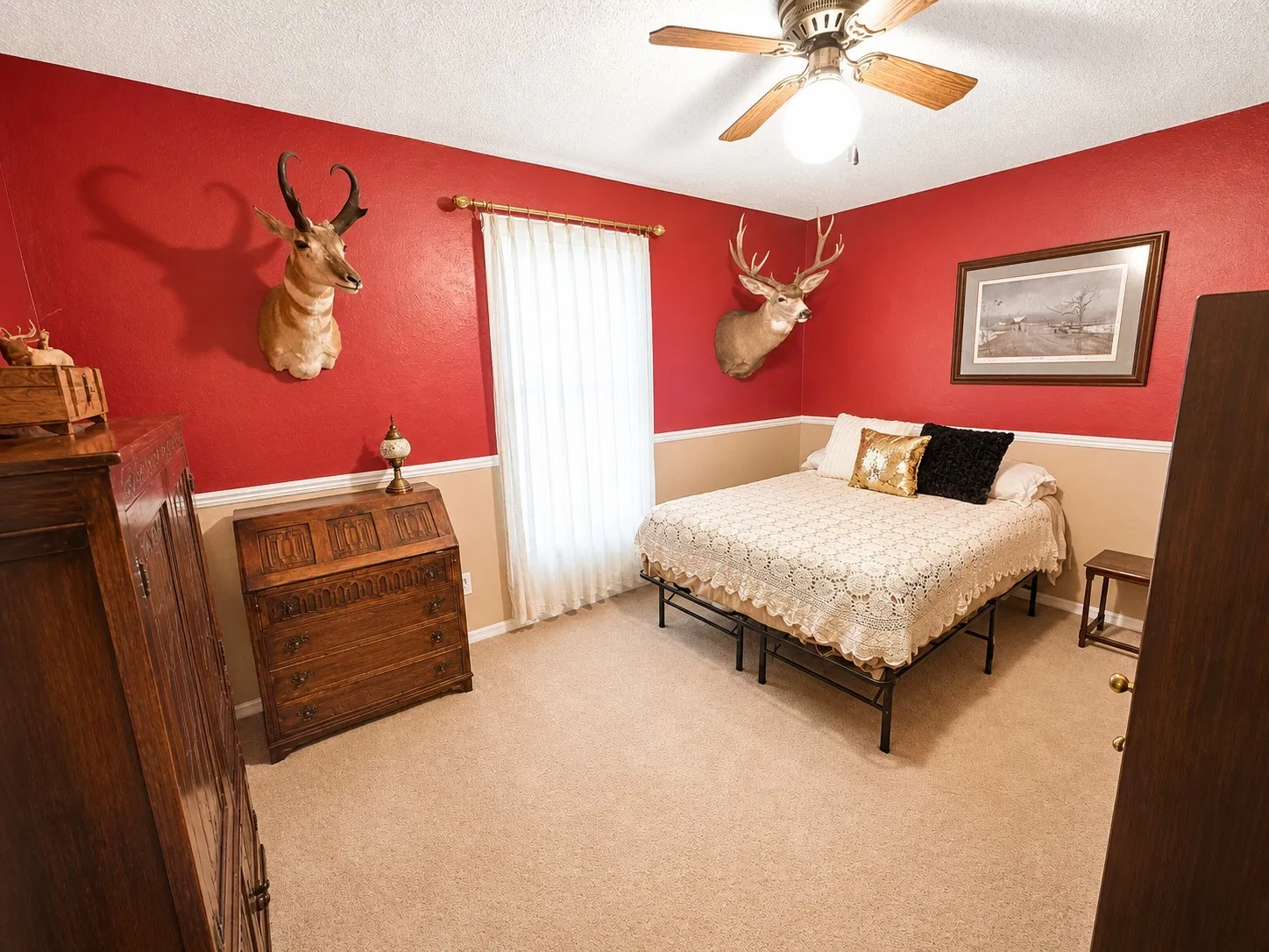 Single Family Residence For Sale in Montague County , 1207 Friona Street, Bowie, Texas 76230, 3 Bedroom, 2 Bathroom, 2 Garage spaces, 1,605 Sqft, built in 1980, Preowned, Price $245,000, mls#21259550, Real Estate Agent in Bowie, Homes For Sale in Montague county, Homes For Sale in Bowie, Realtor in Bowie Texas, Real Estate Brokerage Independent Realty Texas, Luminita Cordes Realtor