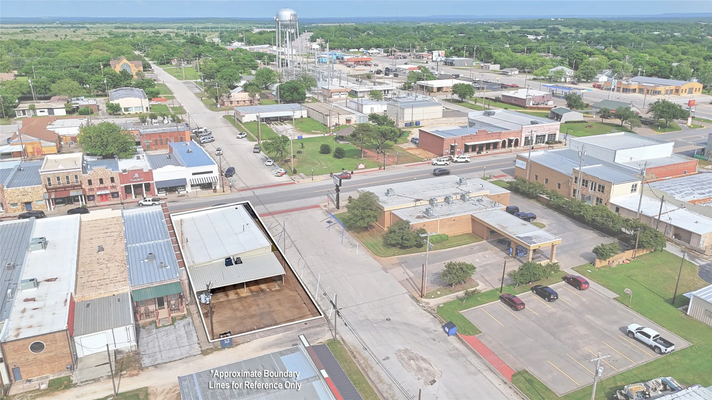 Office For Sale in Montague County , 201 Clay Street, Nocona, Texas 76255, 0, 0, Garage spaces, 0 Sqft, built in 1992, Preowned, mls#21259560, Real Estate Agent in Nocona, Homes For Sale in Montague county, Homes For Sale in Nocona, Realtor in Nocona Texas, Real Estate Brokerage Independent Realty Texas, Luminita Cordes Realtor
