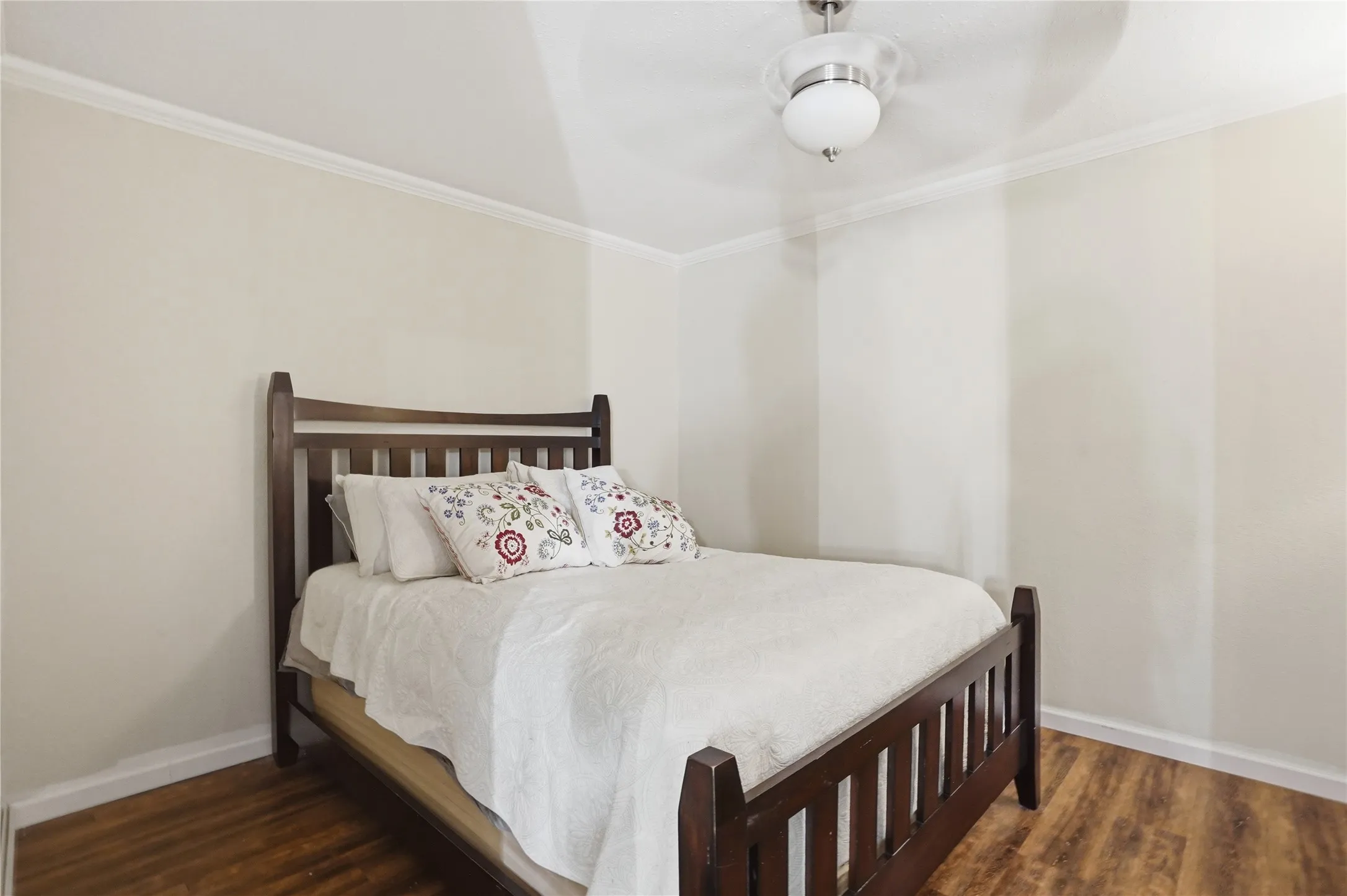 Single Family Residence For Sale in Tarrant County , 7508 Timber Ridge Court, Fort Worth, Texas 76179, 3 Bedroom, 2 Bathroom, 2 Garage spaces, 2,388 Sqft, built in 1974, mls#21259586, Real Estate Agent in Fort Worth, Homes For Sale in Tarrant county, Homes For Sale in Fort Worth, Realtor in Fort Worth Texas, Real Estate Brokerage Independent Realty Texas, Luminita Cordes Realtor