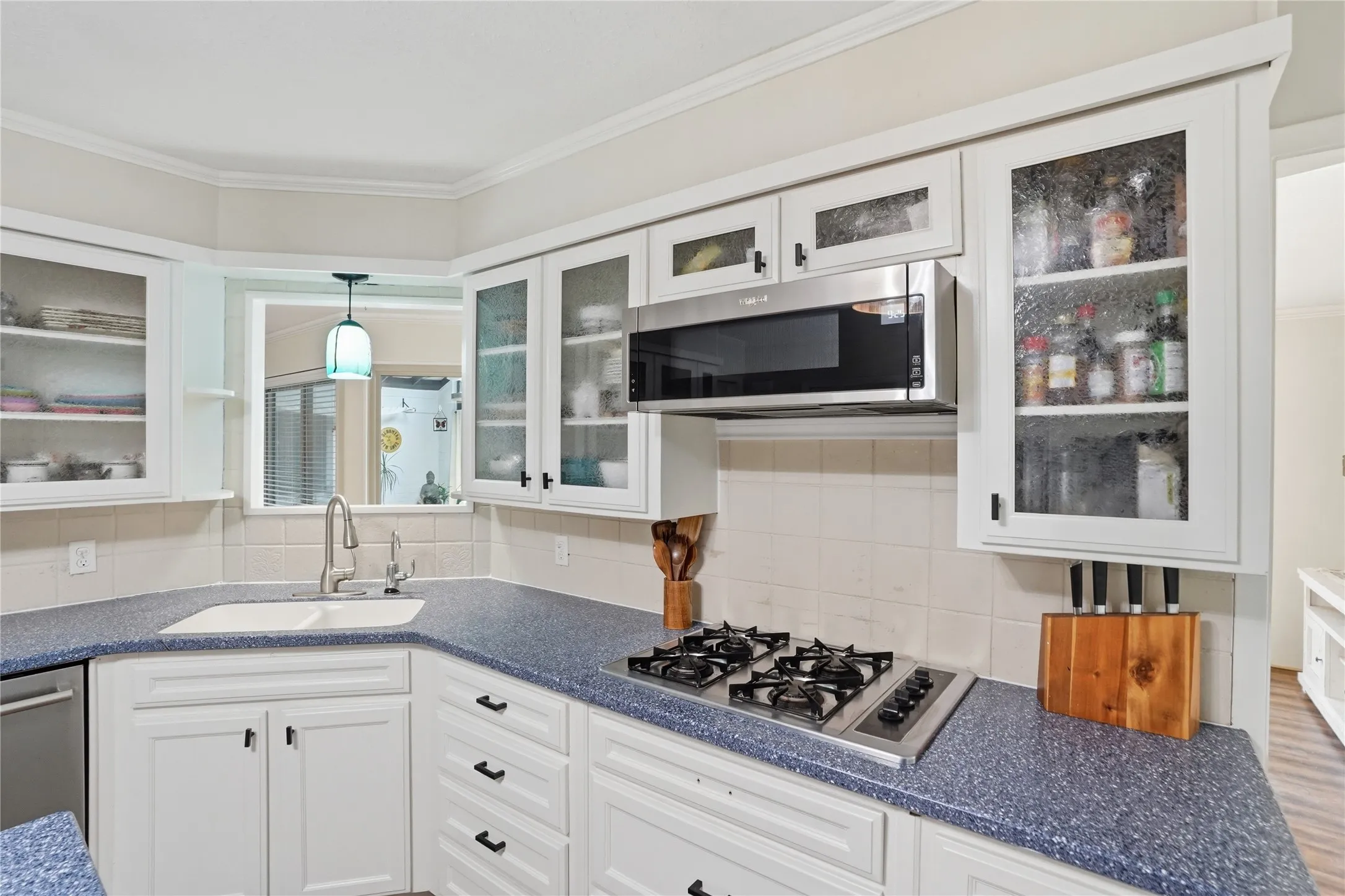 Single Family Residence For Sale in Tarrant County , 7508 Timber Ridge Court, Fort Worth, Texas 76179, 3 Bedroom, 2 Bathroom, 2 Garage spaces, 2,388 Sqft, built in 1974, mls#21259586, Real Estate Agent in Fort Worth, Homes For Sale in Tarrant county, Homes For Sale in Fort Worth, Realtor in Fort Worth Texas, Real Estate Brokerage Independent Realty Texas, Luminita Cordes Realtor