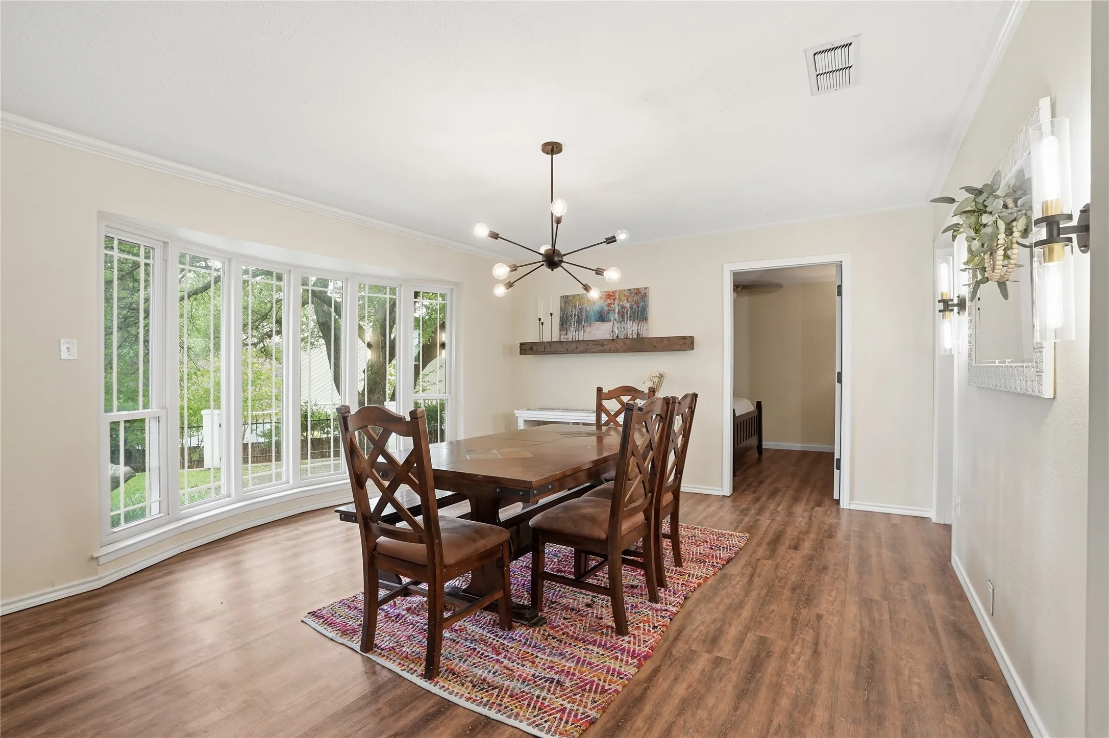 Single Family Residence For Sale in Tarrant County , 7508 Timber Ridge Court, Fort Worth, Texas 76179, 3 Bedroom, 2 Bathroom, 2 Garage spaces, 2,388 Sqft, built in 1974, mls#21259586, Real Estate Agent in Fort Worth, Homes For Sale in Tarrant county, Homes For Sale in Fort Worth, Realtor in Fort Worth Texas, Real Estate Brokerage Independent Realty Texas, Luminita Cordes Realtor