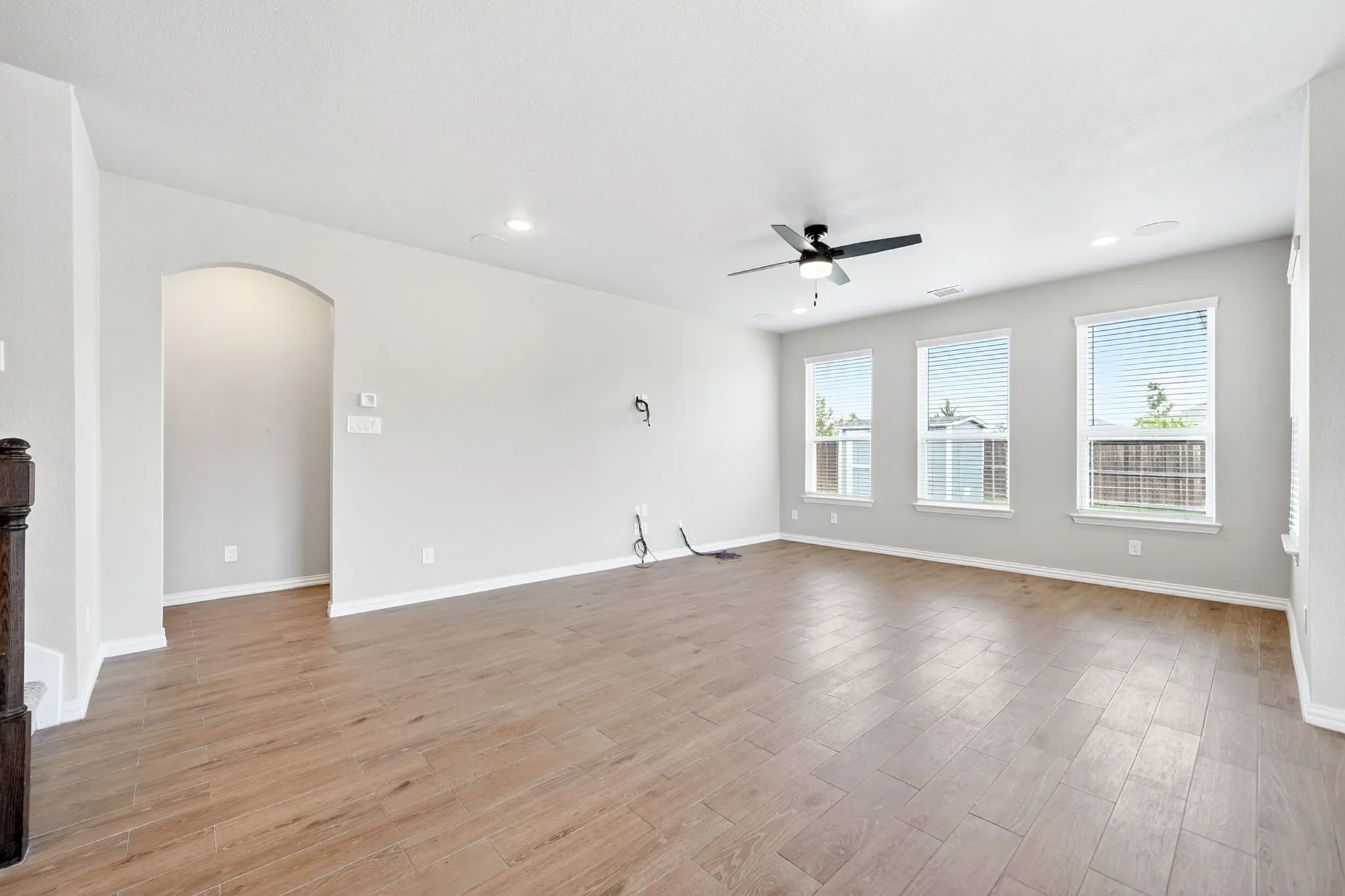 Single Family Residence For Sale in Rockwall County , 3115 Little River Lane, Royse City, Texas 75189, 5 Bedroom, 4 Bathroom, 2 Garage spaces, 3,503 Sqft, built in 2020, Preowned, mls#21253309, Real Estate Agent in Royse City, Homes For Sale in Rockwall county, Homes For Sale in Royse City, Realtor in Royse City Texas, Real Estate Brokerage Independent Realty Texas, Luminita Cordes Realtor