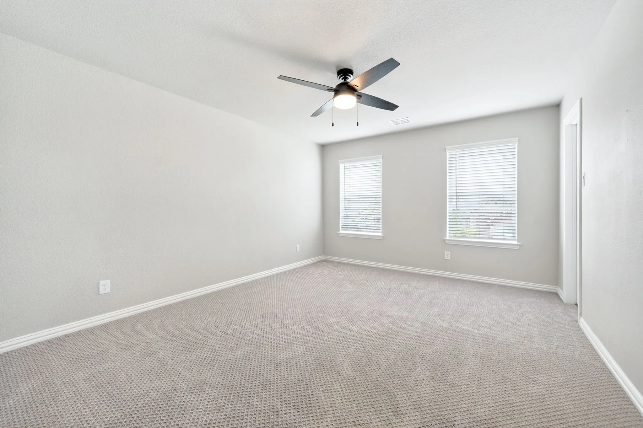 2nd Upstairs Bedroom