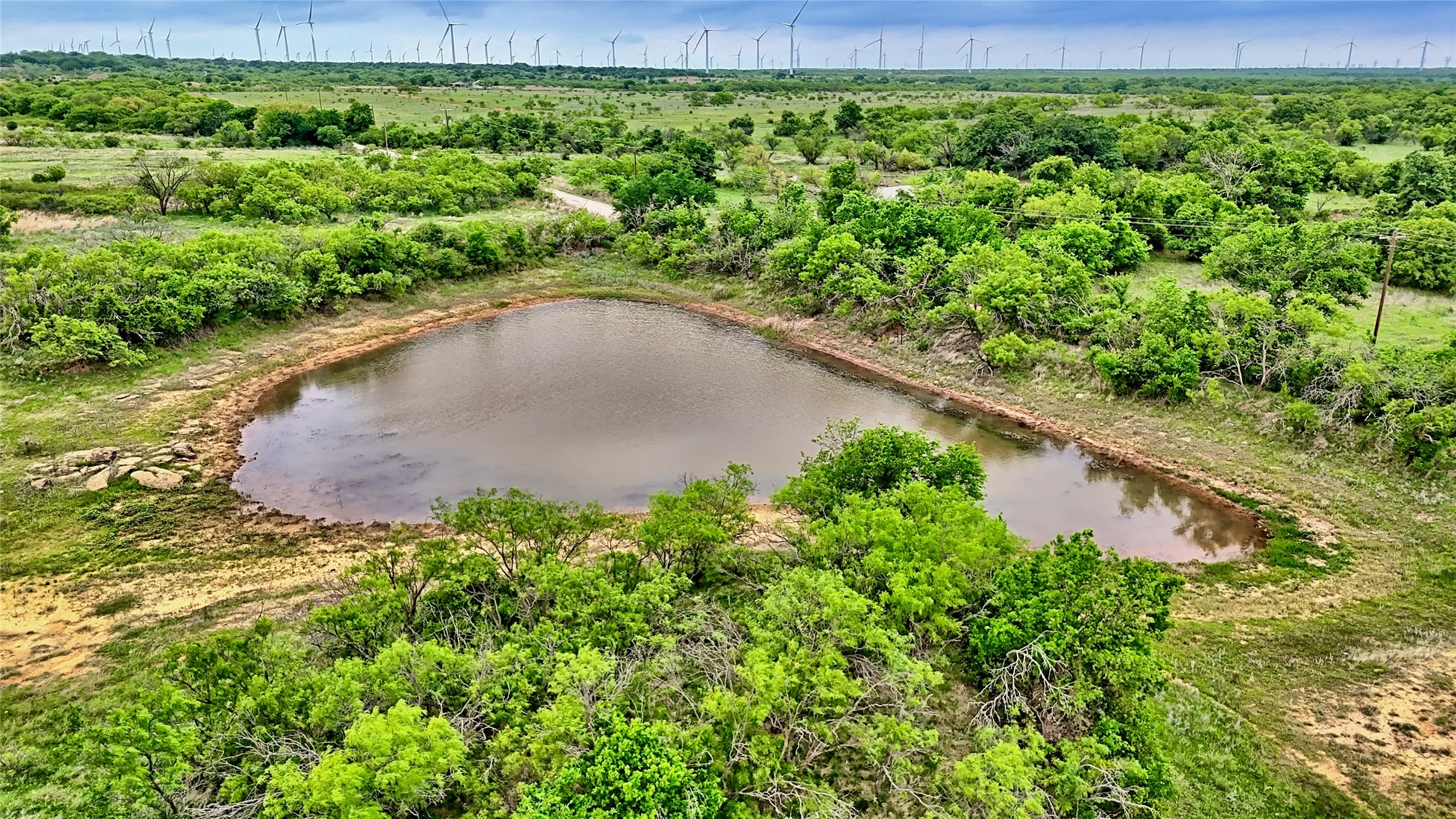 Single Family Residence For Sale in Clay County , 3377 Lodge Creek Road, Henrietta, Texas 76365, 4 Bedroom, 2 Bathroom, Garage spaces, 1,720 Sqft, built in 1973, Preowned, mls#21259495, Real Estate Agent in Henrietta, Homes For Sale in Clay county, Homes For Sale in Henrietta, Realtor in Henrietta Texas, Real Estate Brokerage Independent Realty Texas, Luminita Cordes Realtor