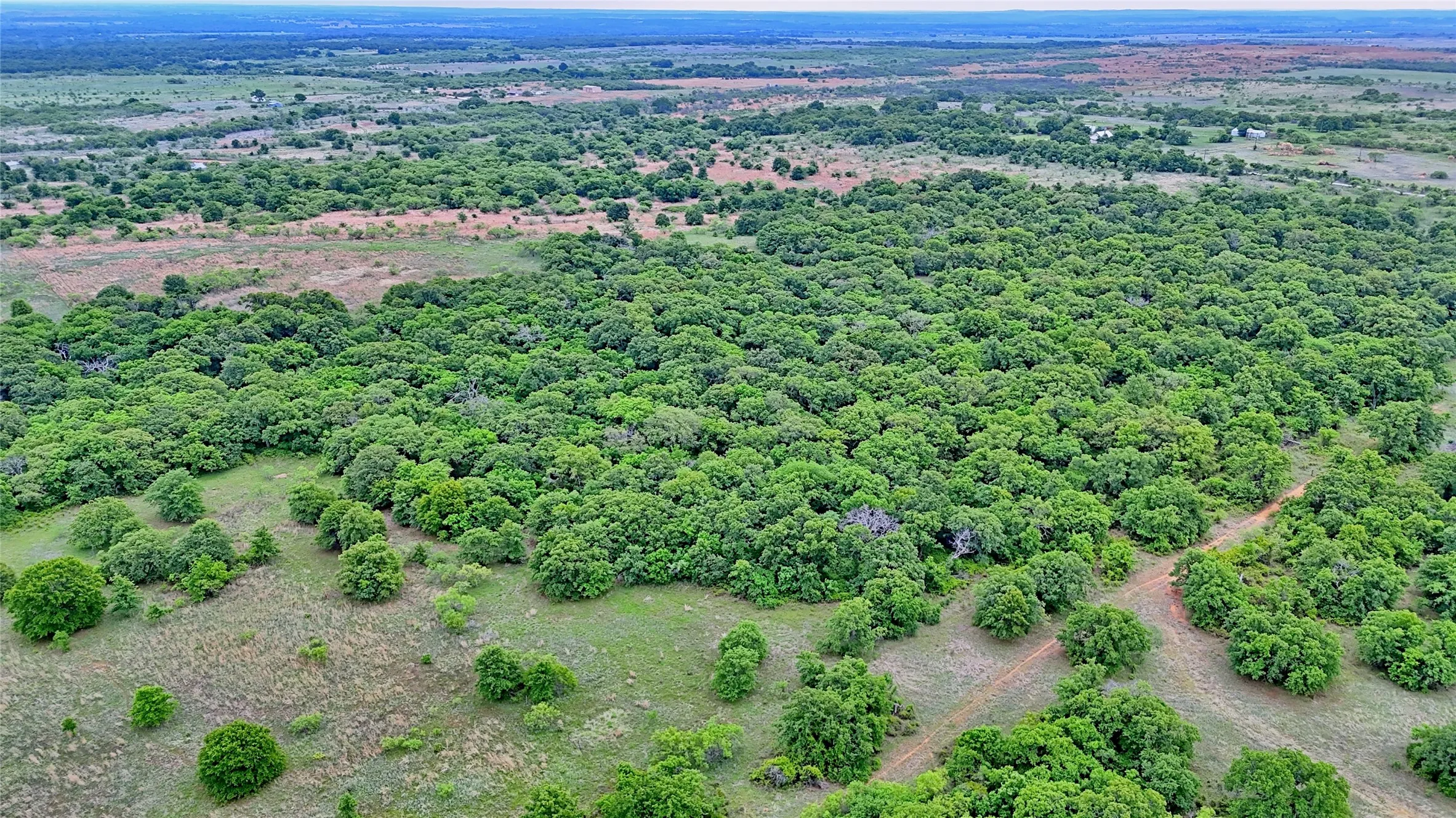 Single Family Residence For Sale in Clay County , 3377 Lodge Creek Road, Henrietta, Texas 76365, 4 Bedroom, 2 Bathroom, Garage spaces, 1,720 Sqft, built in 1973, Preowned, mls#21259495, Real Estate Agent in Henrietta, Homes For Sale in Clay county, Homes For Sale in Henrietta, Realtor in Henrietta Texas, Real Estate Brokerage Independent Realty Texas, Luminita Cordes Realtor