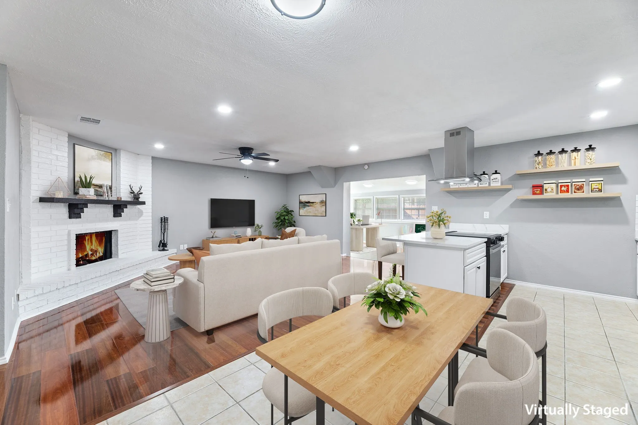 Single Family Residence For Sale in Collin County , 100 W Way Drive, Allen, Texas 75002, 3 Bedroom, 2 Bathroom, 1 Garage spaces, 1,471 Sqft, built in 1979, Preowned, mls#21259594, Real Estate Agent in Allen, Homes For Sale in Collin county, Homes For Sale in Allen, Realtor in Allen Texas, Real Estate Brokerage Independent Realty Texas, Luminita Cordes Realtor