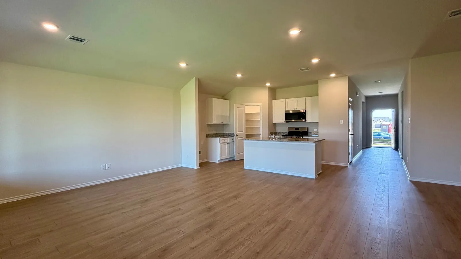 Single Family Residence For Sale in Kaufman County , 204 Van Horn Drive, Terrell, Texas 75160, 4 Bedroom, 2 Bathroom, 2 Garage spaces, 1,875 Sqft, built in 2026, New Construction - Incomplete, mls#21259582, Real Estate Agent in Terrell, Homes For Sale in Kaufman county, Homes For Sale in Terrell, Realtor in Terrell Texas, Real Estate Brokerage Independent Realty Texas, Luminita Cordes Realtor
