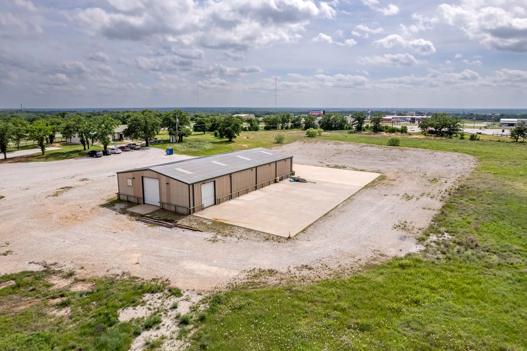 Warehouse For Sale in Eastland County , 9500 Interstate 20 E B, Eastland, Texas 76448, 0, 0, Garage spaces, 0 Sqft, built in 2007, Preowned, mls#21259612, Real Estate Agent in Eastland, Homes For Sale in Eastland county, Homes For Sale in Eastland, Realtor in Eastland Texas, Real Estate Brokerage Independent Realty Texas, Luminita Cordes Realtor
