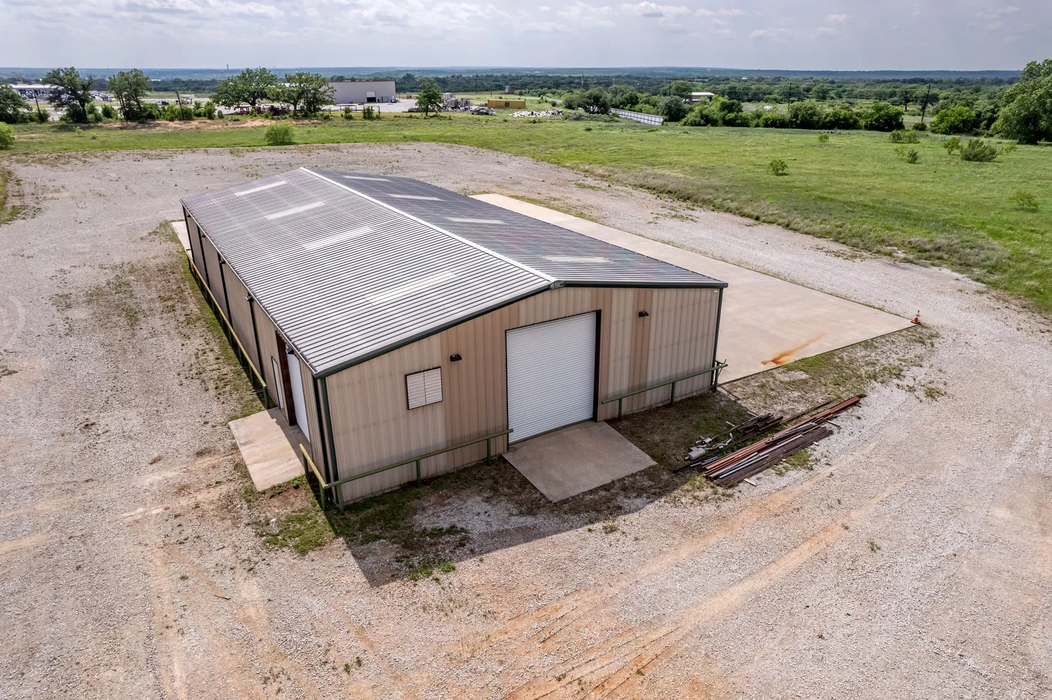 Warehouse For Sale in Eastland County , 9500 Interstate 20 E B, Eastland, Texas 76448, 0, 0, Garage spaces, 0 Sqft, built in 2007, Preowned, mls#21259612, Real Estate Agent in Eastland, Homes For Sale in Eastland county, Homes For Sale in Eastland, Realtor in Eastland Texas, Real Estate Brokerage Independent Realty Texas, Luminita Cordes Realtor