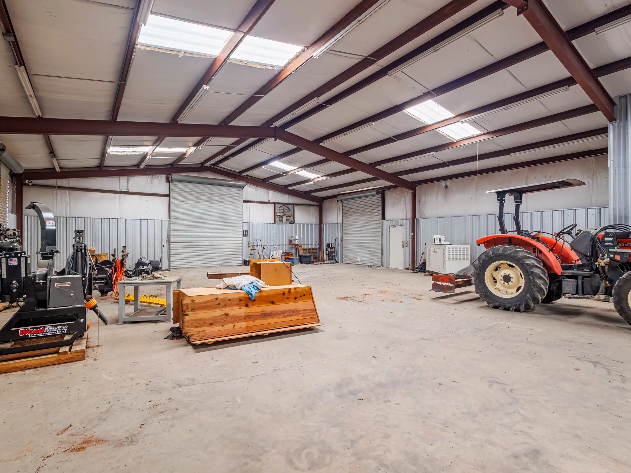 Warehouse For Sale in Eastland County , 9500 Interstate 20 E B, Eastland, Texas 76448, 0, 0, Garage spaces, 0 Sqft, built in 2007, Preowned, mls#21259612, Real Estate Agent in Eastland, Homes For Sale in Eastland county, Homes For Sale in Eastland, Realtor in Eastland Texas, Real Estate Brokerage Independent Realty Texas, Luminita Cordes Realtor