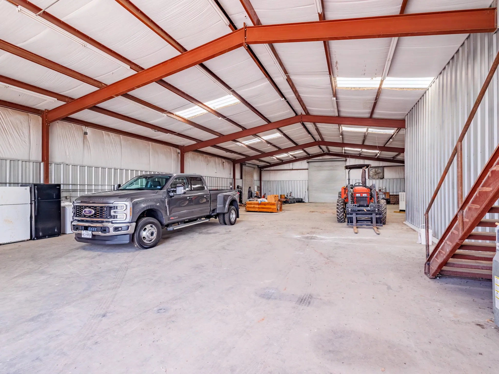 Warehouse For Sale in Eastland County , 9500 Interstate 20 E B, Eastland, Texas 76448, 0, 0, Garage spaces, 0 Sqft, built in 2007, Preowned, mls#21259612, Real Estate Agent in Eastland, Homes For Sale in Eastland county, Homes For Sale in Eastland, Realtor in Eastland Texas, Real Estate Brokerage Independent Realty Texas, Luminita Cordes Realtor