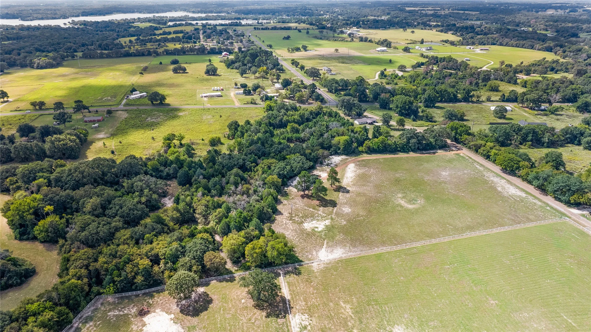 Single Family Residence For Sale in Henderson County , 5580 County Road 3704, Athens, Texas 75752, 2 Bedrooms, 2 Bathrooms, 2 Garage spaces, 1,589 Sqft, built in 1996, Price $485,000, mls#21259667, Real Estate Agent in Athens, Homes For Sale in Henderson county, Homes For Sale in Athens, Realtor in Athens Texas, Real Estate Brokerage Independent Realty Texas, Luminita Cordes Realtor