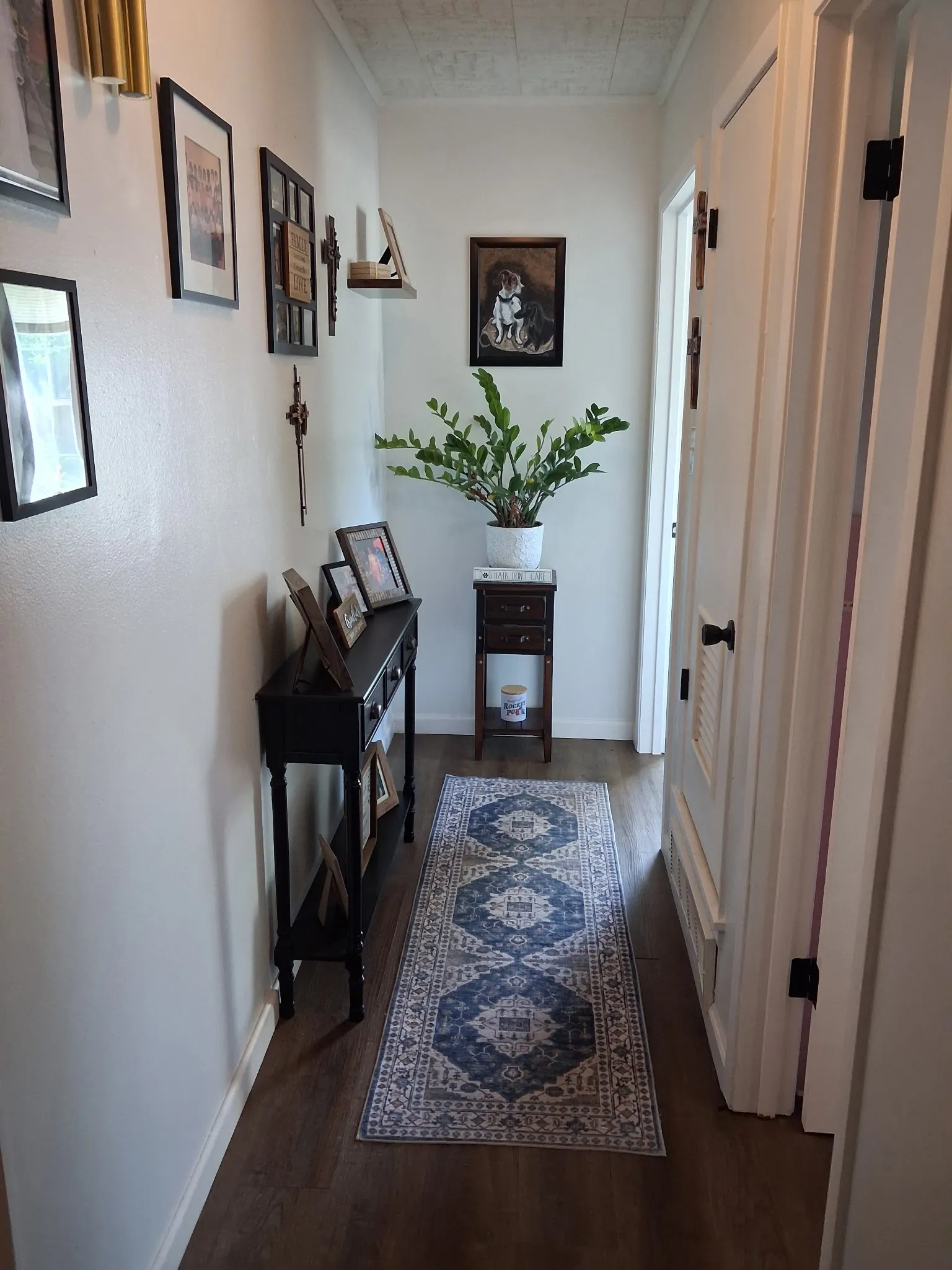 Single Family Residence For Sale in Johnson County , 107 Woodard Avenue, Cleburne, Texas 76033, 2 Bedroom, 1 Bathroom, 2 Garage spaces, 1,164 Sqft, built in 1960, mls#21258702, Real Estate Agent in Cleburne, Homes For Sale in Johnson county, Homes For Sale in Cleburne, Realtor in Cleburne Texas, Real Estate Brokerage Independent Realty Texas, Luminita Cordes Realtor