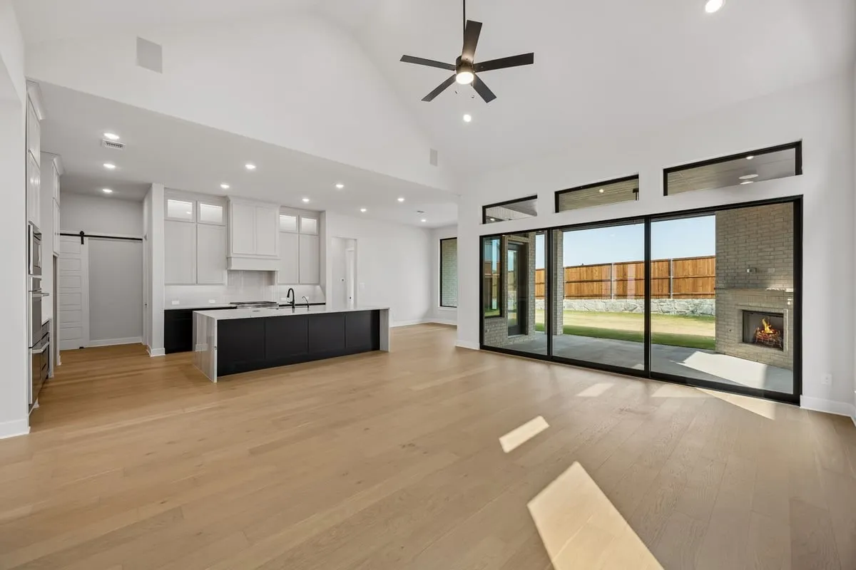 8-9357Winter_008