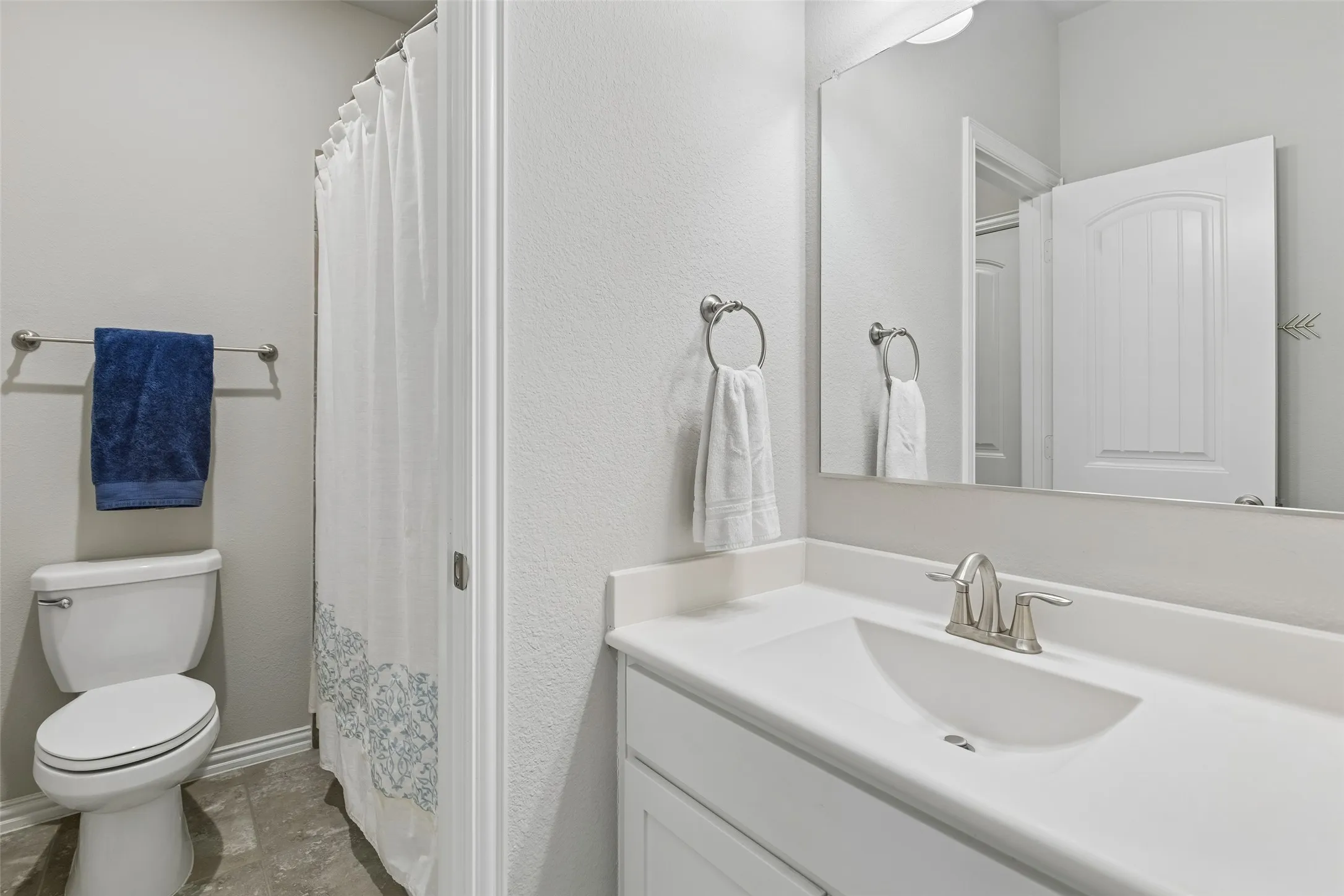 Single Family Residence For Sale in Denton County , 16013 Gladewater Terrace, Prosper, Texas 75078, 4 Bedroom, 4 Bathroom, 2 Garage spaces, 3,261 Sqft, built in 2018, mls#21259637, Real Estate Agent in Prosper, Homes For Sale in Denton county, Homes For Sale in Prosper, Realtor in Prosper Texas, Real Estate Brokerage Independent Realty Texas, Luminita Cordes Realtor