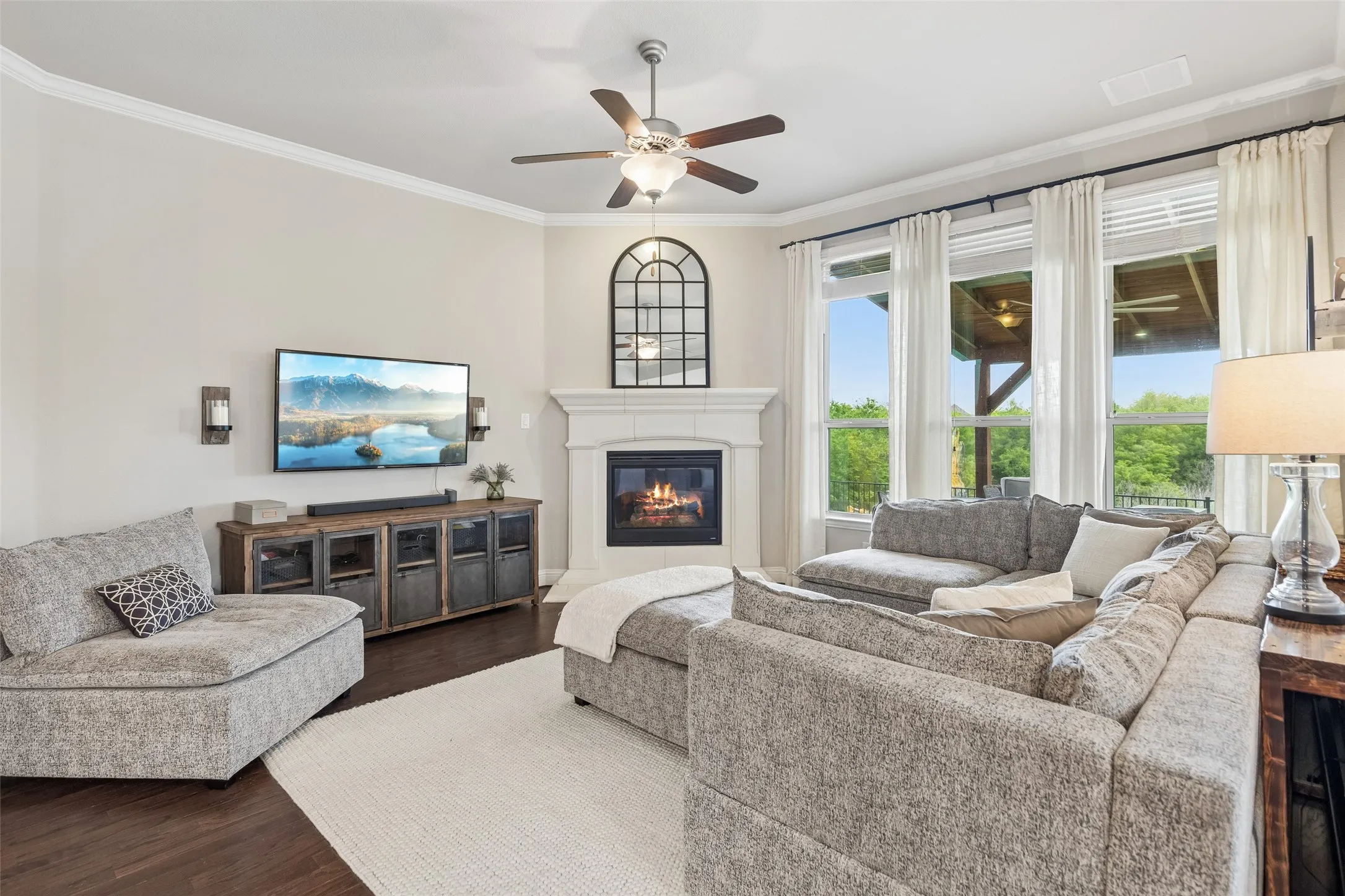 Single Family Residence For Sale in Denton County , 16013 Gladewater Terrace, Prosper, Texas 75078, 4 Bedroom, 4 Bathroom, 2 Garage spaces, 3,261 Sqft, built in 2018, mls#21259637, Real Estate Agent in Prosper, Homes For Sale in Denton county, Homes For Sale in Prosper, Realtor in Prosper Texas, Real Estate Brokerage Independent Realty Texas, Luminita Cordes Realtor