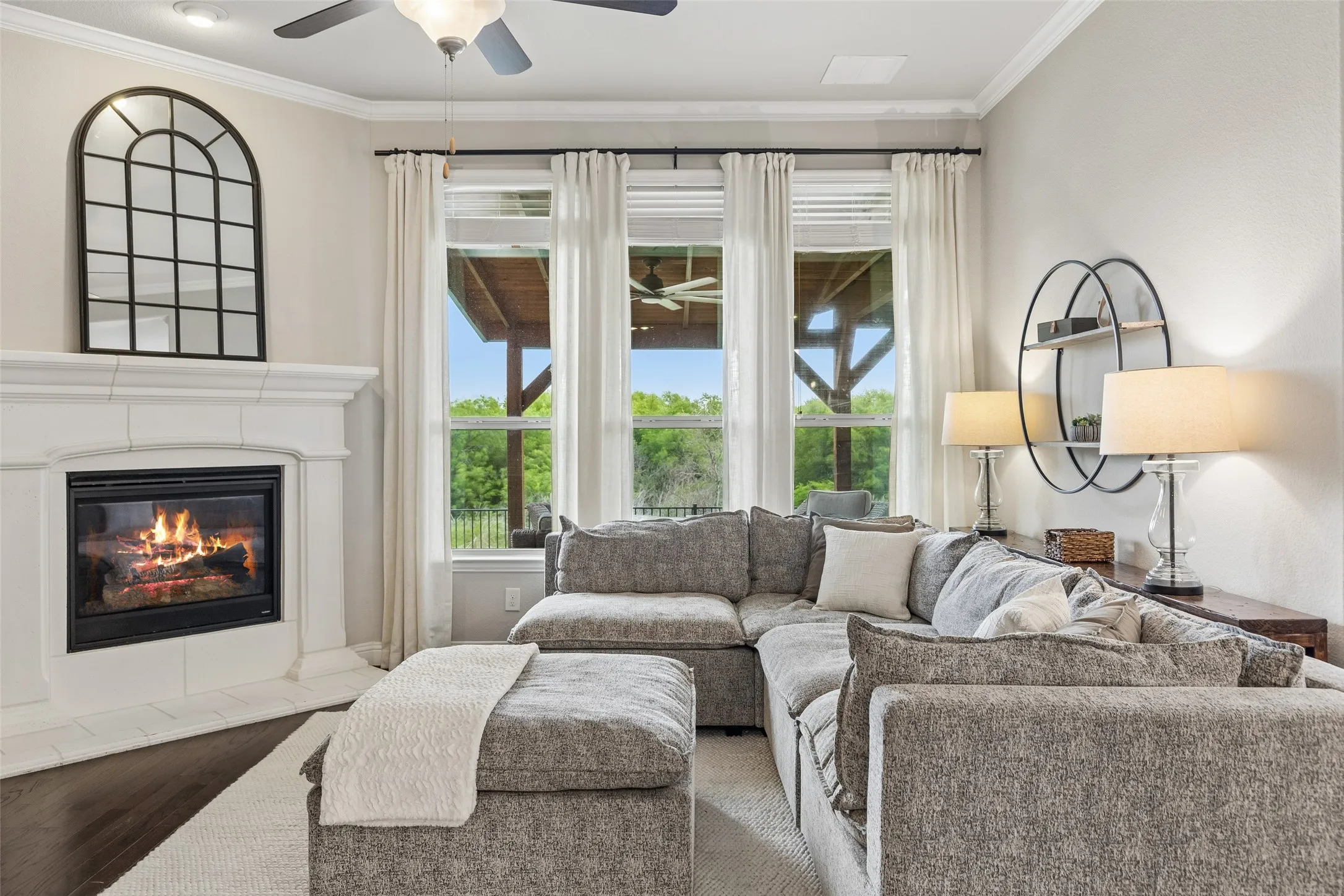 Single Family Residence For Sale in Denton County , 16013 Gladewater Terrace, Prosper, Texas 75078, 4 Bedroom, 4 Bathroom, 2 Garage spaces, 3,261 Sqft, built in 2018, mls#21259637, Real Estate Agent in Prosper, Homes For Sale in Denton county, Homes For Sale in Prosper, Realtor in Prosper Texas, Real Estate Brokerage Independent Realty Texas, Luminita Cordes Realtor