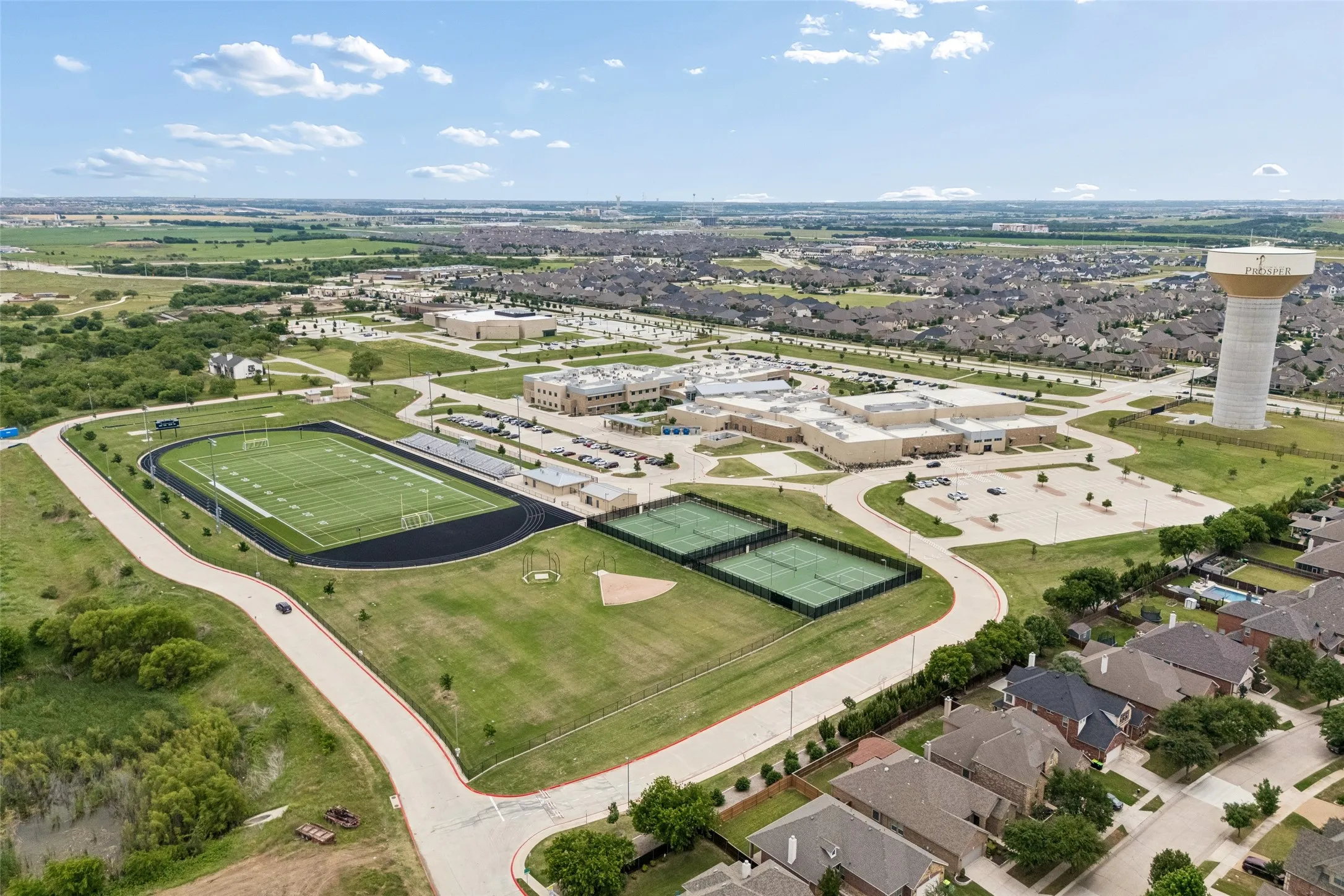 Single Family Residence For Sale in Denton County , 16013 Gladewater Terrace, Prosper, Texas 75078, 4 Bedroom, 4 Bathroom, 2 Garage spaces, 3,261 Sqft, built in 2018, mls#21259637, Real Estate Agent in Prosper, Homes For Sale in Denton county, Homes For Sale in Prosper, Realtor in Prosper Texas, Real Estate Brokerage Independent Realty Texas, Luminita Cordes Realtor