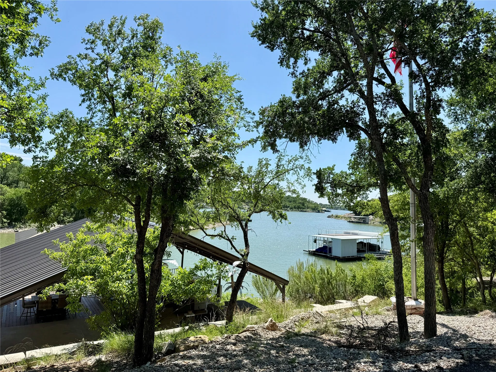 Single Family Residence For Sale in Brown County , 2007 Deepwater Road, Brownwood, Texas 76801, 3 Bedroom, 2 Bathroom, 2 Garage spaces, 2,450 Sqft, built in 1997, Price $1,599,900, mls#21259591, Real Estate Agent in Brownwood, Homes For Sale in Brown county, Homes For Sale in Brownwood, Realtor in Brownwood Texas, Real Estate Brokerage Independent Realty Texas, Luminita Cordes Realtor