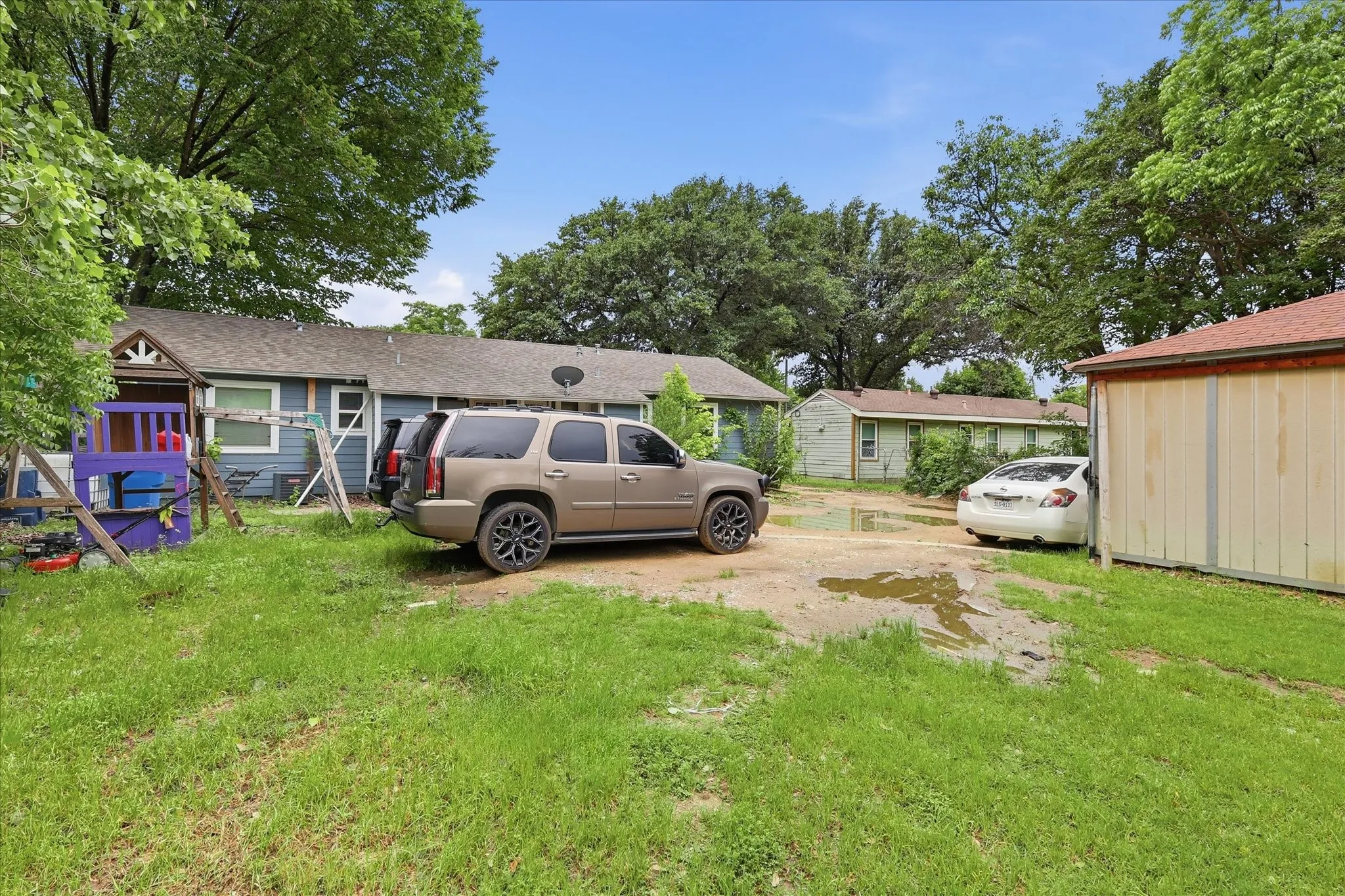 Single Family Residence For Sale in Dallas County , 1303 Stone Drive, Irving, Texas 75061, 4 Bedroom, 2 Bathroom, Garage spaces, 1,220 Sqft, built in 1952, mls#21259513, Real Estate Agent in Irving, Homes For Sale in Dallas county, Homes For Sale in Irving, Realtor in Irving Texas, Real Estate Brokerage Independent Realty Texas, Luminita Cordes Realtor