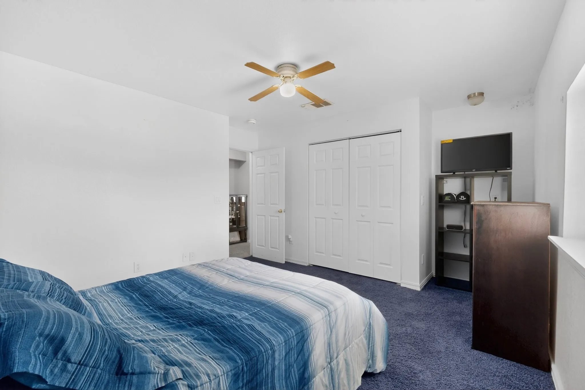 Single Family Residence For Sale in Collin County , 3134 Gunsmoke Drive, Farmersville, Texas 75442, 3 Bedroom, 2 Bathroom, 2 Garage spaces, 1,920 Sqft, built in 2006, mls#21258653, Real Estate Agent in Farmersville, Homes For Sale in Collin county, Homes For Sale in Farmersville, Realtor in Farmersville Texas, Real Estate Brokerage Independent Realty Texas, Luminita Cordes Realtor