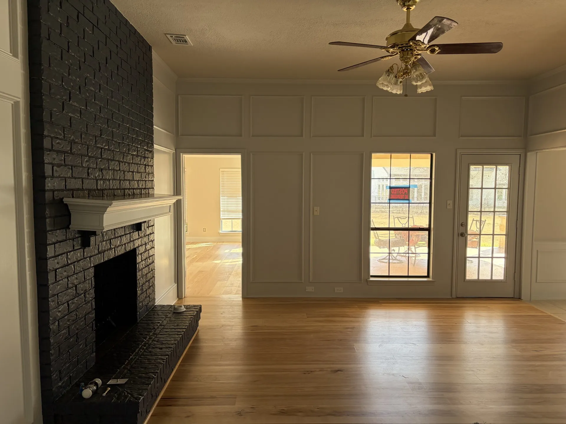 Single Family Residence For Rent in Rockwall County , 16 Lee Circle, Heath, Texas 75032, 3 Bedrooms, 2 Bathrooms, 2 Garage spaces, 1,969 Sqft, built in 1983, Price $2,500, mls#21252316, Real Estate Agent in Heath, Homes For Rent in Rockwall county, Homes For Rent in Heath, Realtor in Heath Texas, Real Estate Brokerage Independent Realty Texas, Luminita Cordes Realtor
