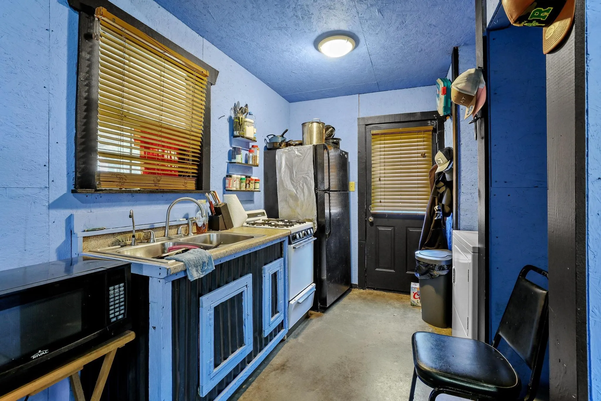 Improved Land For Sale in Grayson County , 2550 E Fm 120, Denison, Texas 75021, 0, 0, Garage spaces, 0 Sqft, built in 1945, Price $2,100,000, mls#21259317, Real Estate Agent in Denison, Homes For Sale in Grayson county, Homes For Sale in Denison, Realtor in Denison Texas, Real Estate Brokerage Independent Realty Texas, Luminita Cordes Realtor