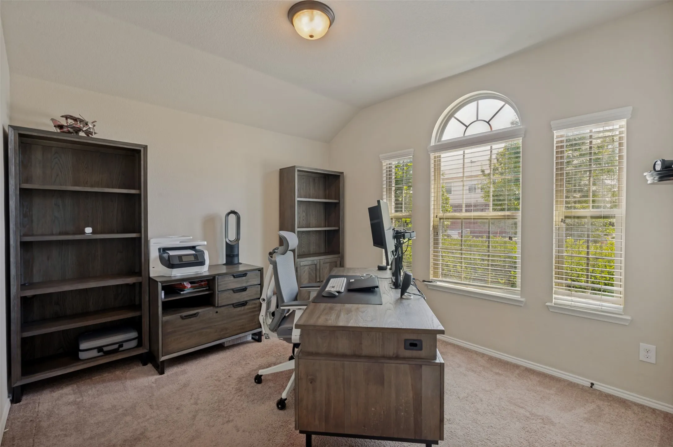 Single Family Residence For Sale in Denton County , 11505 Parade Drive, Frisco, Texas 75036, 4 Bedrooms, 3 Bathrooms, 2 Garage spaces, 2,372 Sqft, built in 2016, Price $444,000, mls#21257752, Real Estate Agent in Frisco, Homes For Sale in Denton county, Homes For Sale in Frisco, Realtor in Frisco Texas, Real Estate Brokerage Independent Realty Texas, Luminita Cordes Realtor