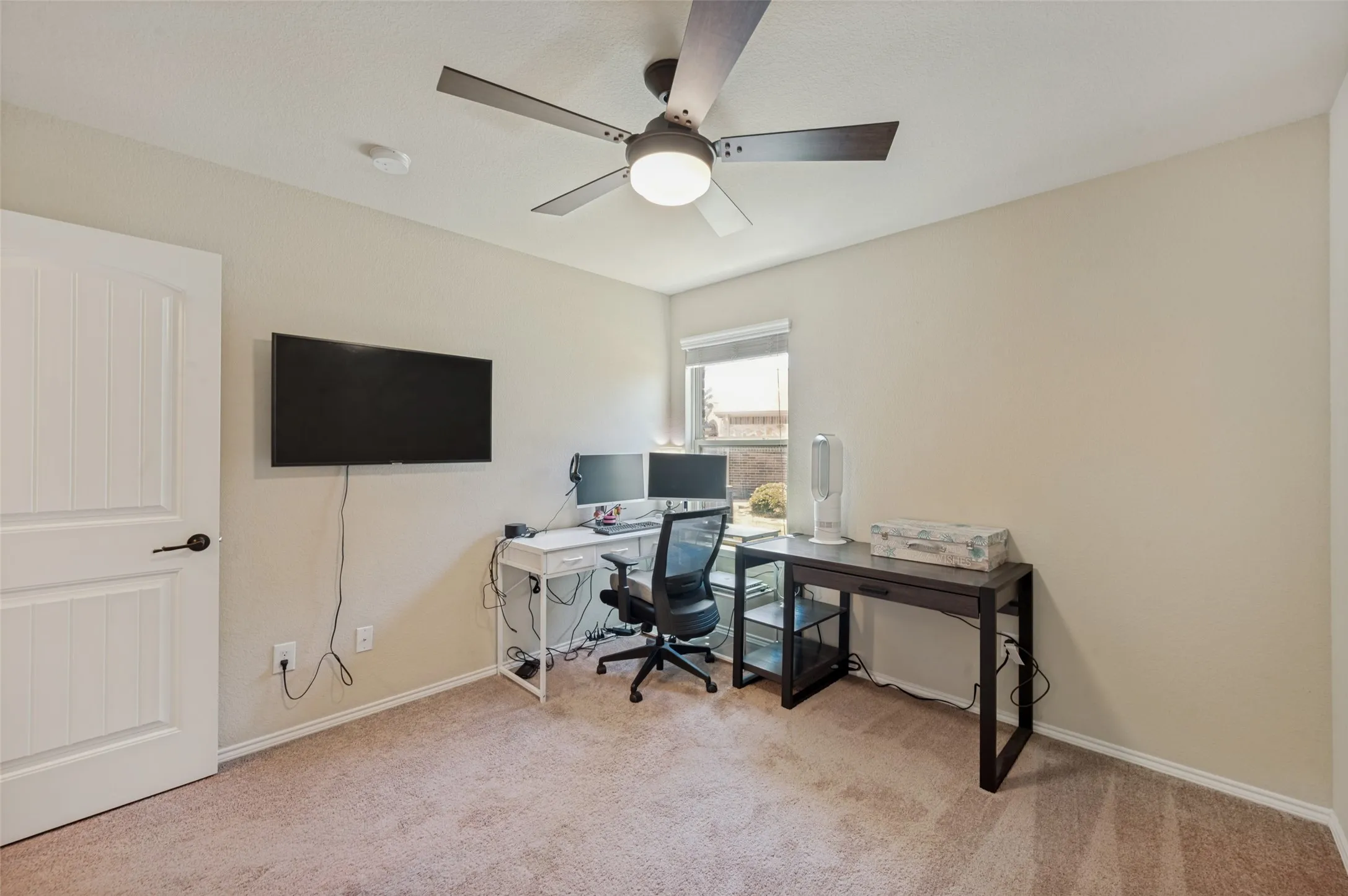 Single Family Residence For Sale in Denton County , 11505 Parade Drive, Frisco, Texas 75036, 4 Bedrooms, 3 Bathrooms, 2 Garage spaces, 2,372 Sqft, built in 2016, Price $444,000, mls#21257752, Real Estate Agent in Frisco, Homes For Sale in Denton county, Homes For Sale in Frisco, Realtor in Frisco Texas, Real Estate Brokerage Independent Realty Texas, Luminita Cordes Realtor
